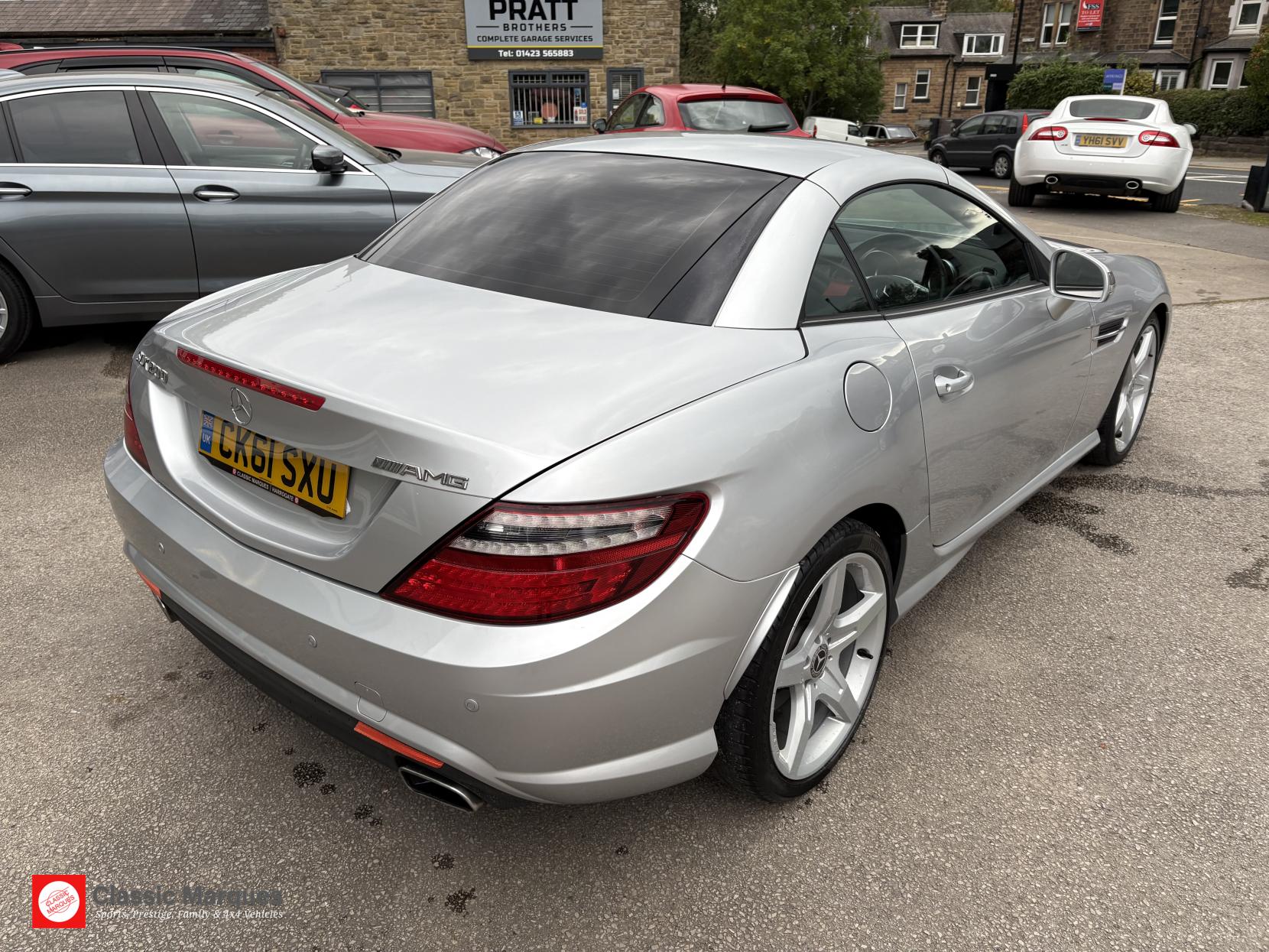 Mercedes-Benz SLK 1.8 SLK200 BlueEfficiency AMG Sport Edition 125 Convertible 2dr Petrol G-Tronic+ Euro 5 (s/s) (184 ps)