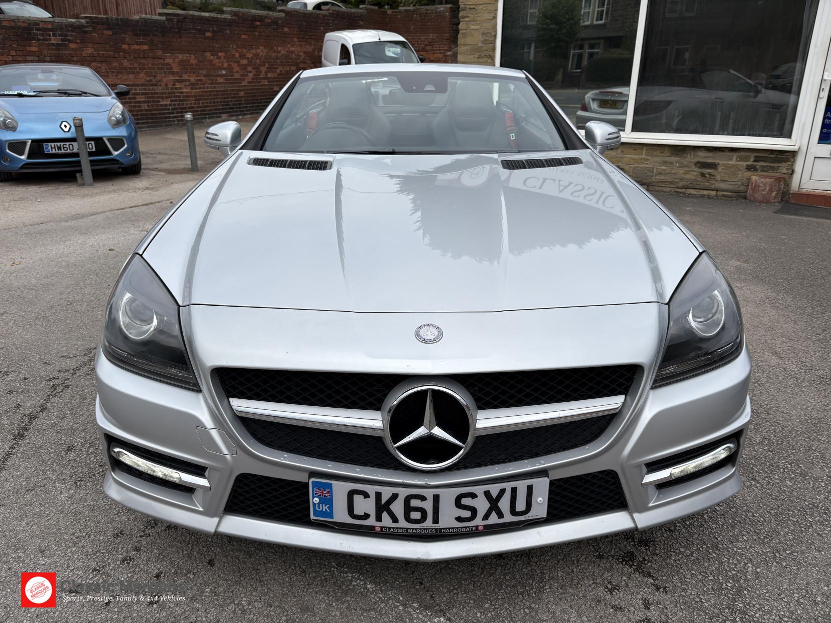 Mercedes-Benz SLK 1.8 SLK200 BlueEfficiency AMG Sport Edition 125 Convertible 2dr Petrol G-Tronic+ Euro 5 (s/s) (184 ps)