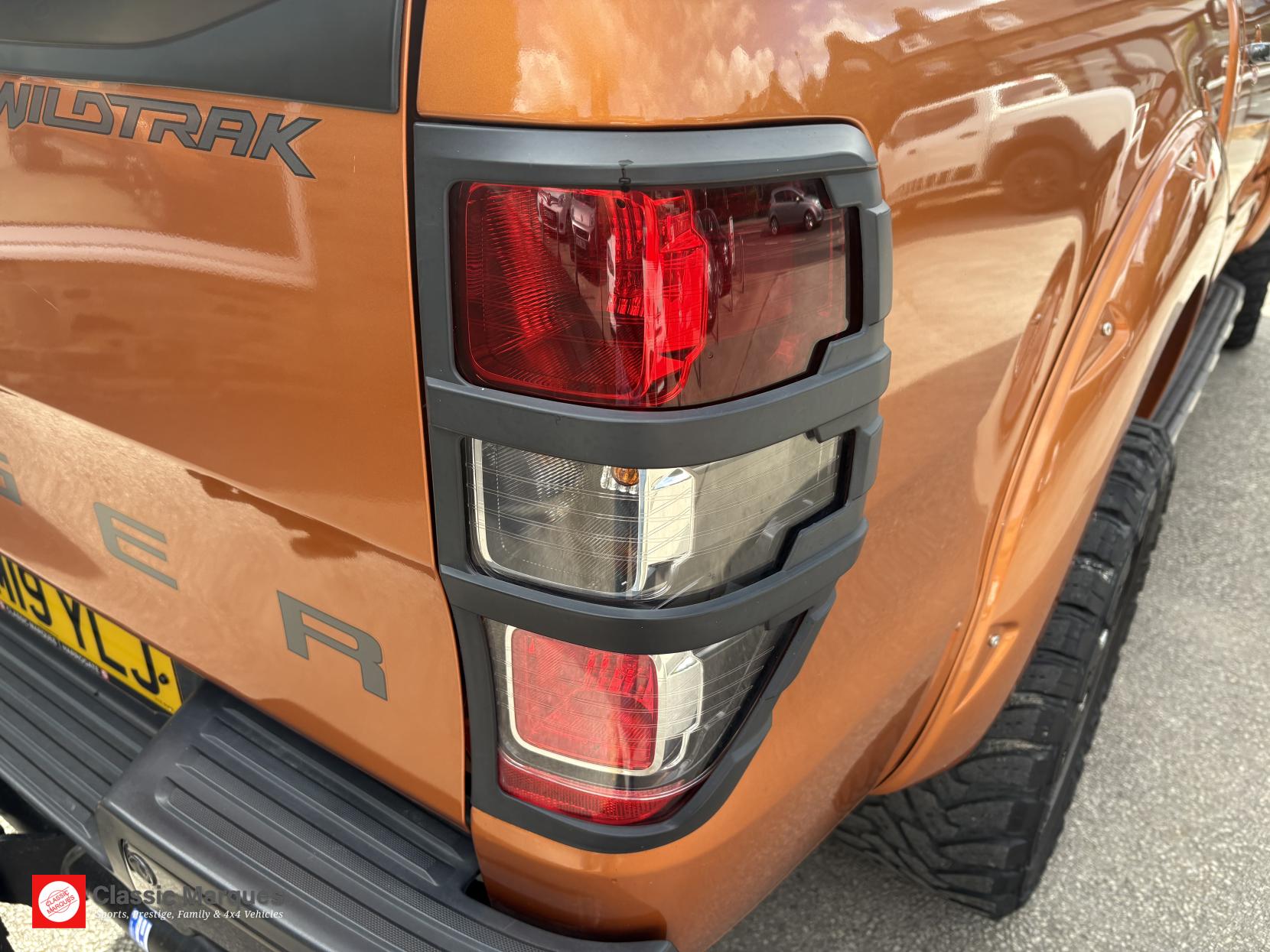 Ford Ranger 3.2 TDCi Wildtrak Pickup Double Cab 4dr Diesel Manual 4WD Euro 5 (s/s) (200 ps)