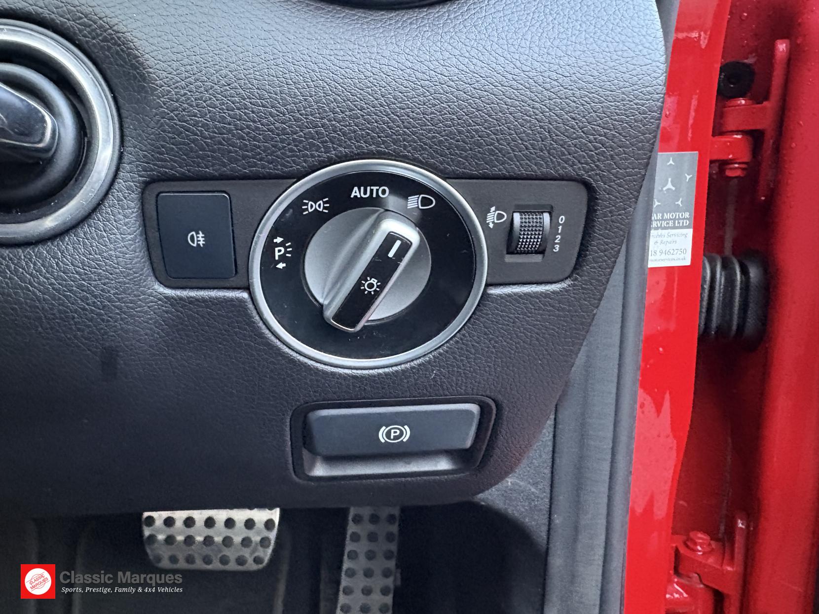 Mercedes-Benz SLK 1.8 SLK200 BlueEfficiency AMG Sport Convertible 2dr Petrol G-Tronic+ Euro 5 (s/s) (184 ps)