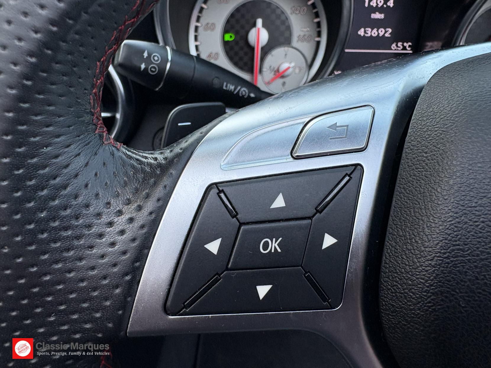 Mercedes-Benz SLK 1.8 SLK200 BlueEfficiency AMG Sport Convertible 2dr Petrol G-Tronic+ Euro 5 (s/s) (184 ps)