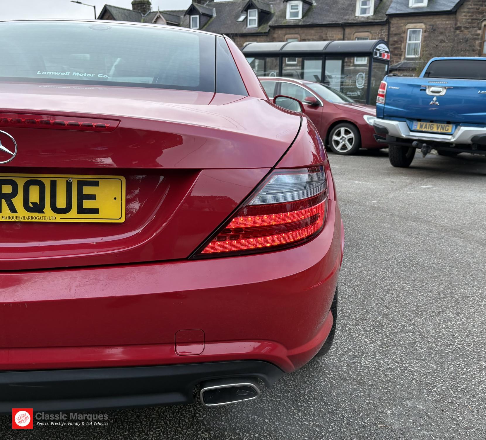 Mercedes-Benz SLK 1.8 SLK200 BlueEfficiency AMG Sport Convertible 2dr Petrol G-Tronic+ Euro 5 (s/s) (184 ps)