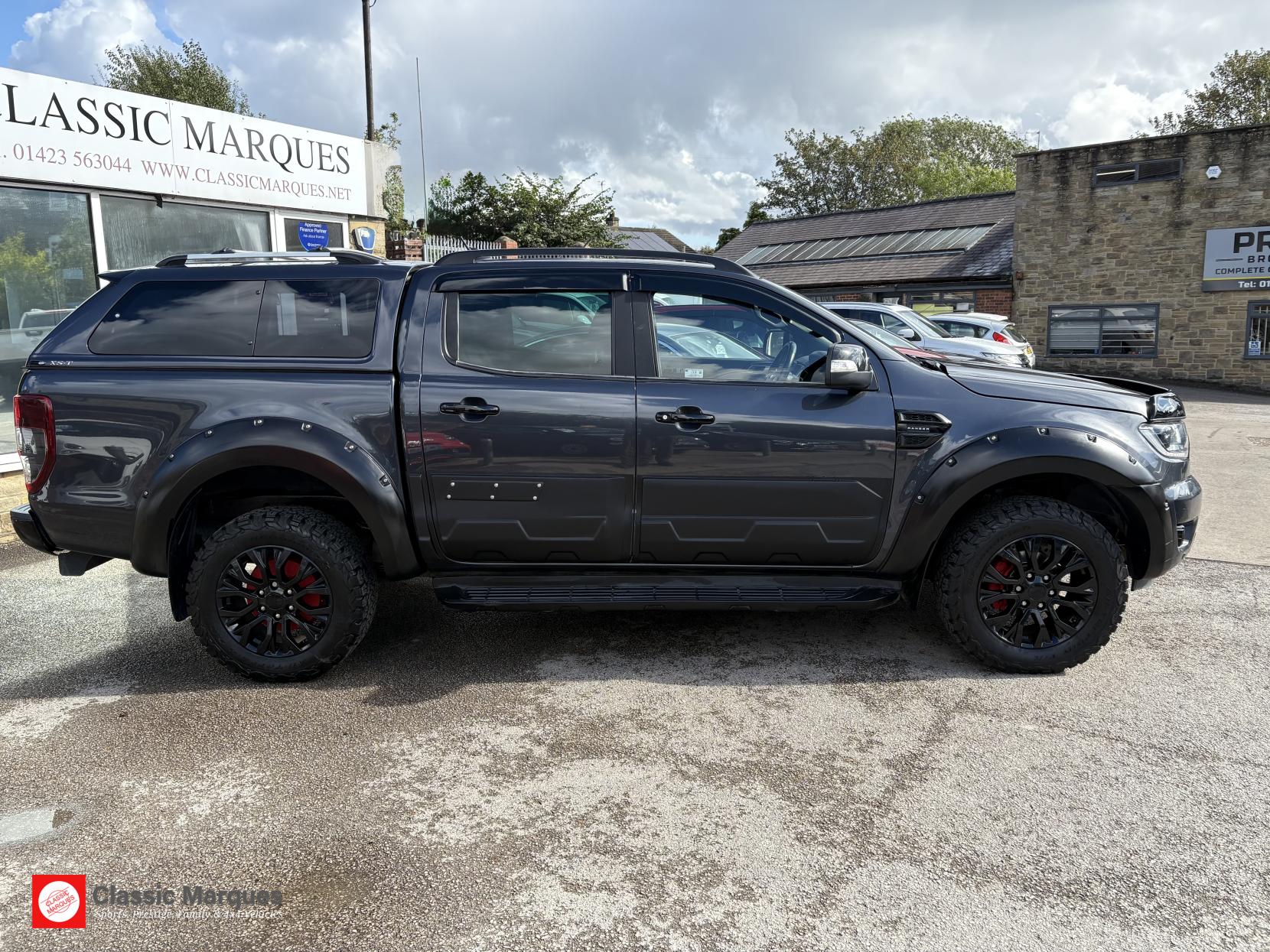 Ford Ranger 2.0 EcoBlue Thunder Pickup Double Cab 4dr Diesel Auto 4WD Euro 6 (s/s) (213 ps)