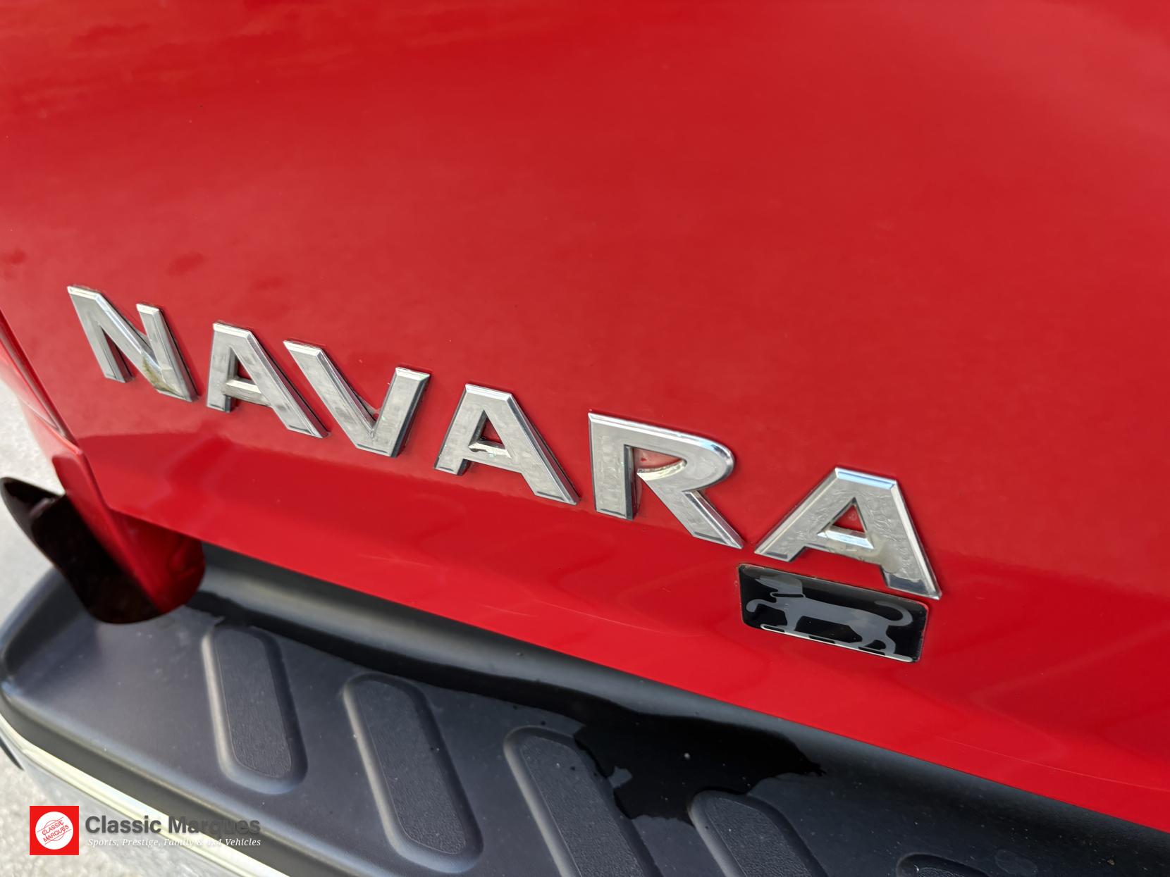 Nissan Navara 2.3 dCi Tekna Pickup Double Cab 4dr Diesel Auto 4WD Euro 6 (190 ps)