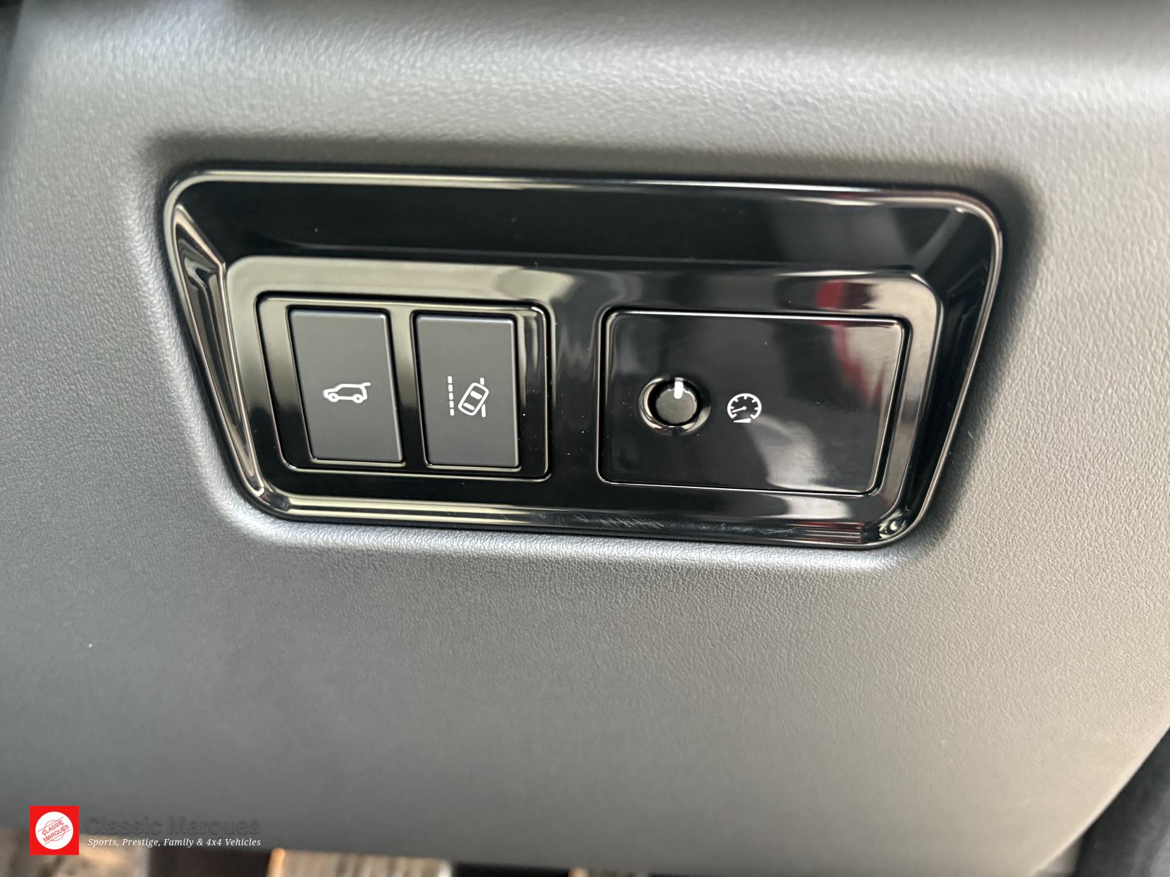 Jaguar F-PACE 2.0 D240 R-Sport SUV 5dr Diesel Auto AWD Euro 6 (s/s) (240 ps)