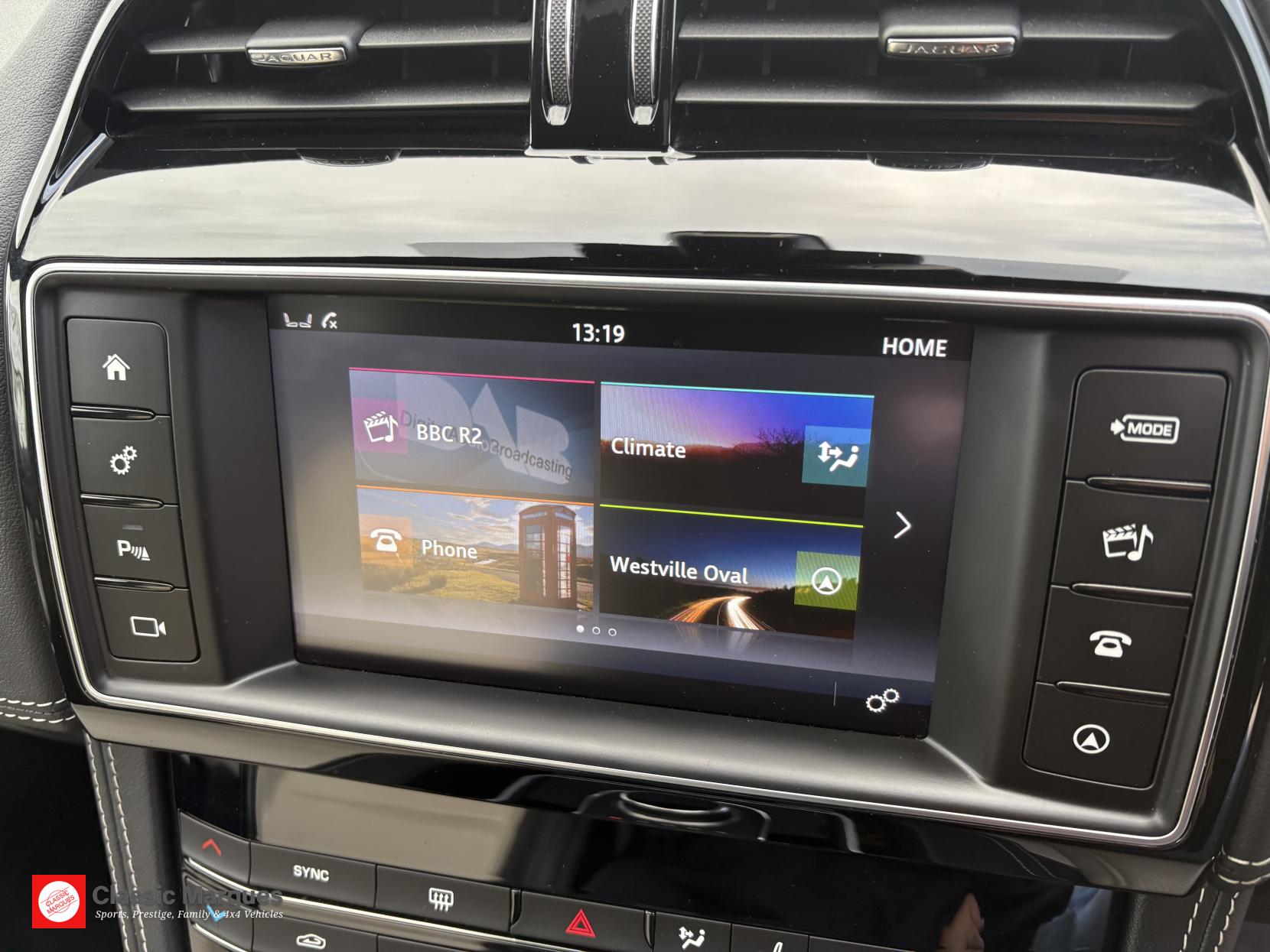 Jaguar F-PACE 2.0 D240 R-Sport SUV 5dr Diesel Auto AWD Euro 6 (s/s) (240 ps)