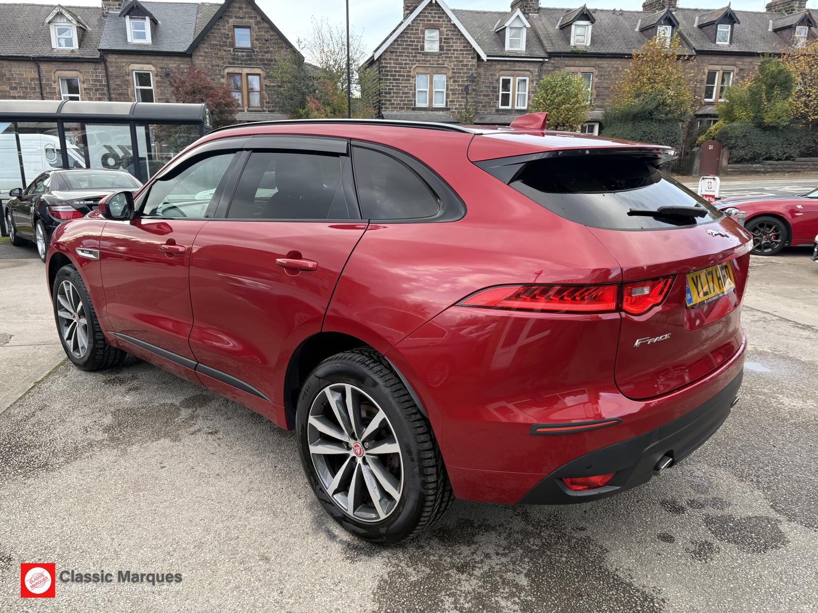Jaguar F-PACE 2.0 D240 R-Sport SUV 5dr Diesel Auto AWD Euro 6 (s/s) (240 ps)