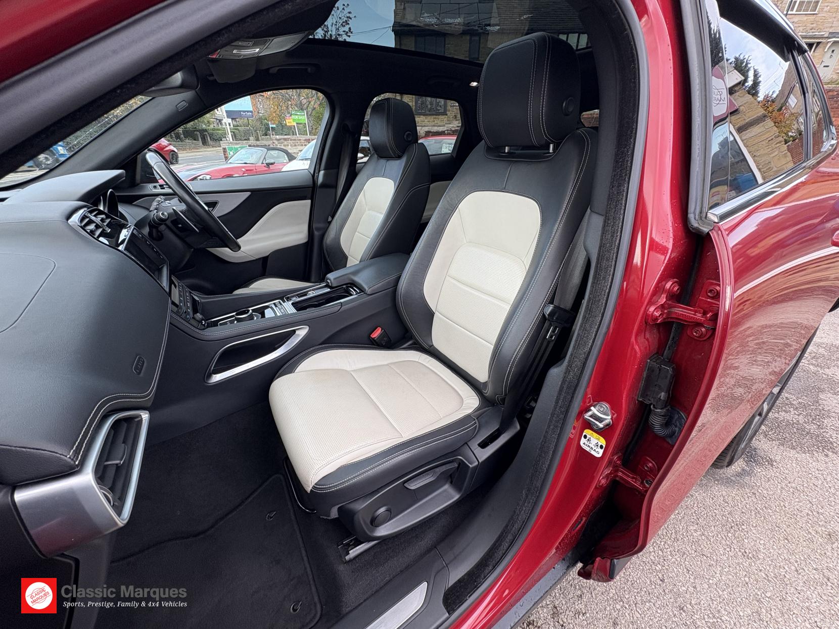 Jaguar F-PACE 2.0 D240 R-Sport SUV 5dr Diesel Auto AWD Euro 6 (s/s) (240 ps)