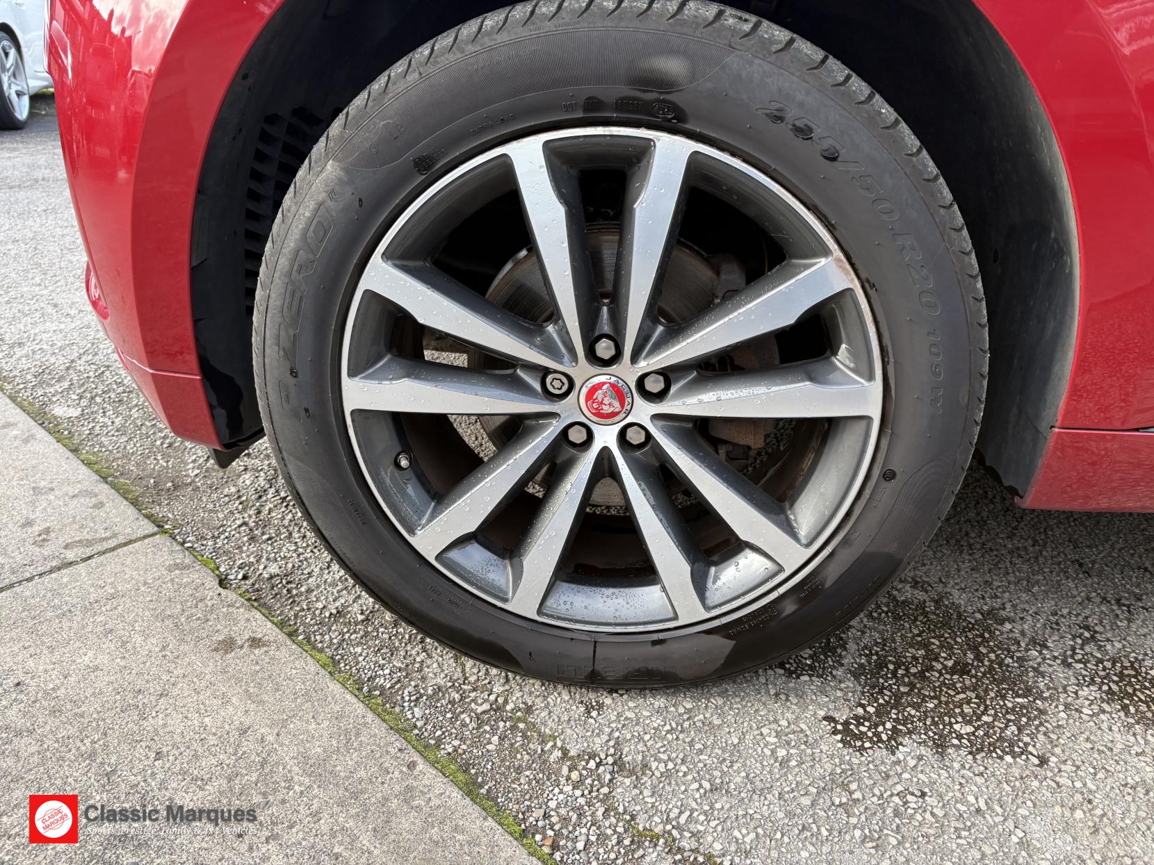 Jaguar F-PACE 2.0 D240 R-Sport SUV 5dr Diesel Auto AWD Euro 6 (s/s) (240 ps)