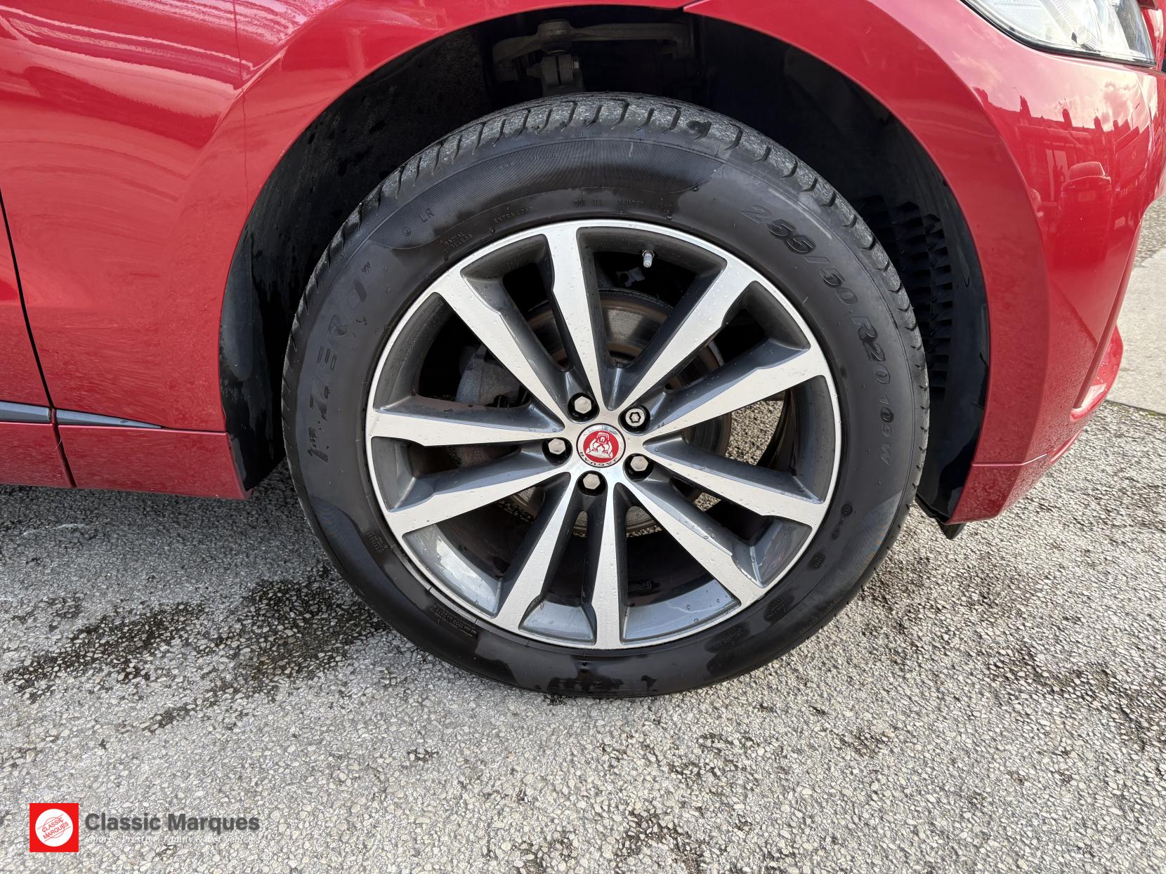 Jaguar F-PACE 2.0 D240 R-Sport SUV 5dr Diesel Auto AWD Euro 6 (s/s) (240 ps)