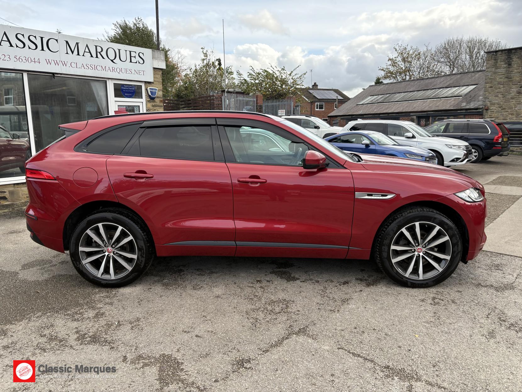 Jaguar F-PACE 2.0 D240 R-Sport SUV 5dr Diesel Auto AWD Euro 6 (s/s) (240 ps)