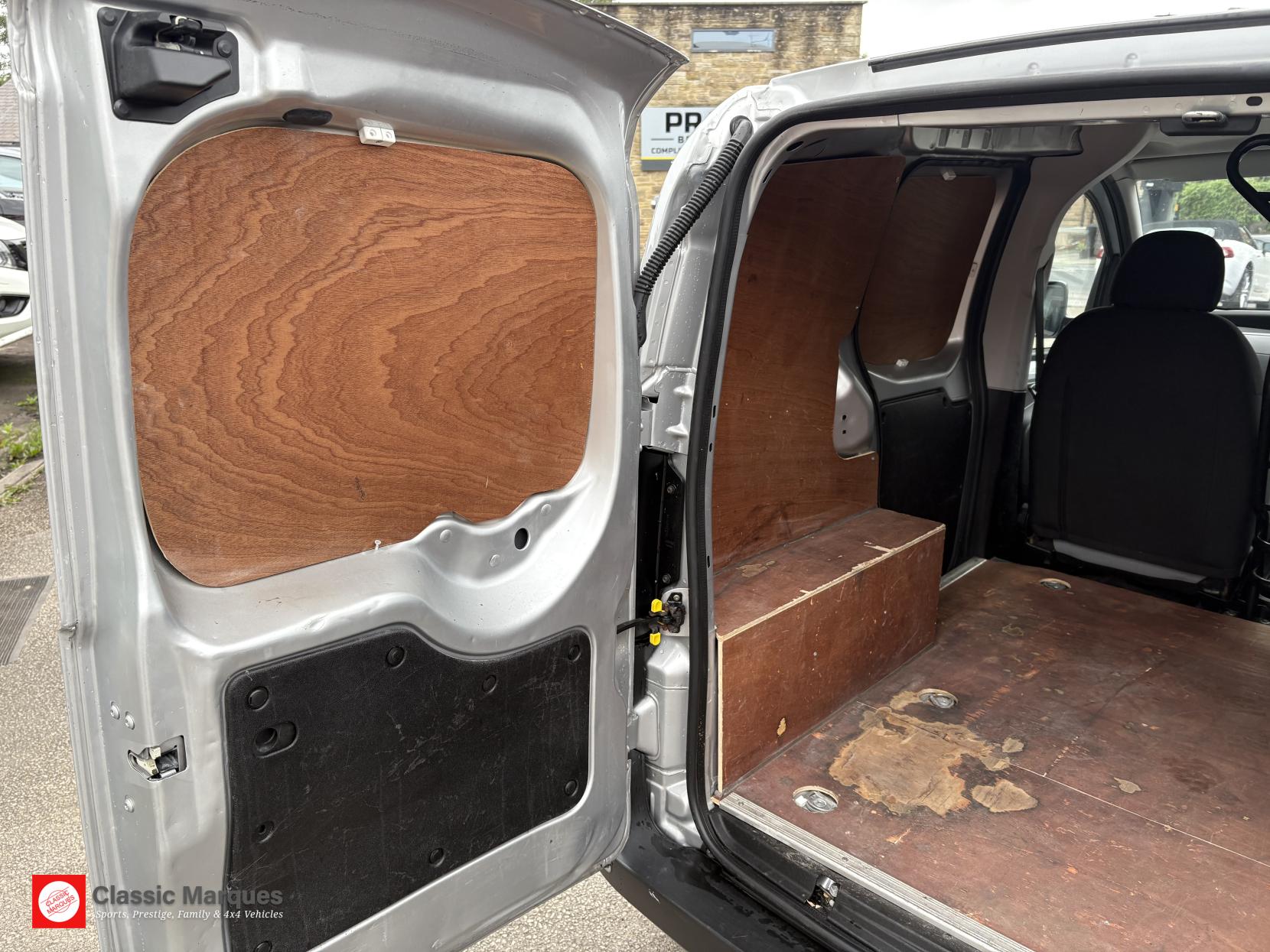 Fiat Fiorino 1.3 MultiJetII SX Car Derived Van 5dr Diesel Manual Euro 6 (s/s) (SLD) (80 bhp)