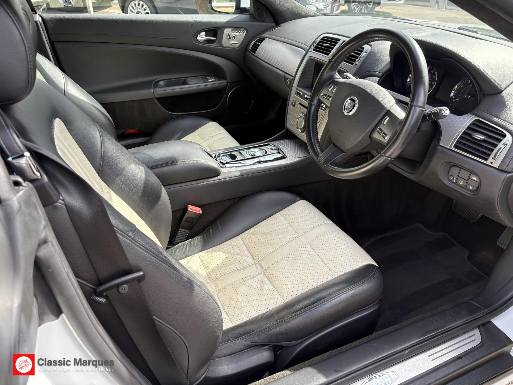 Jaguar XK 5.0 V8 Coupe 2dr Petrol Auto Euro 5 (385 ps)