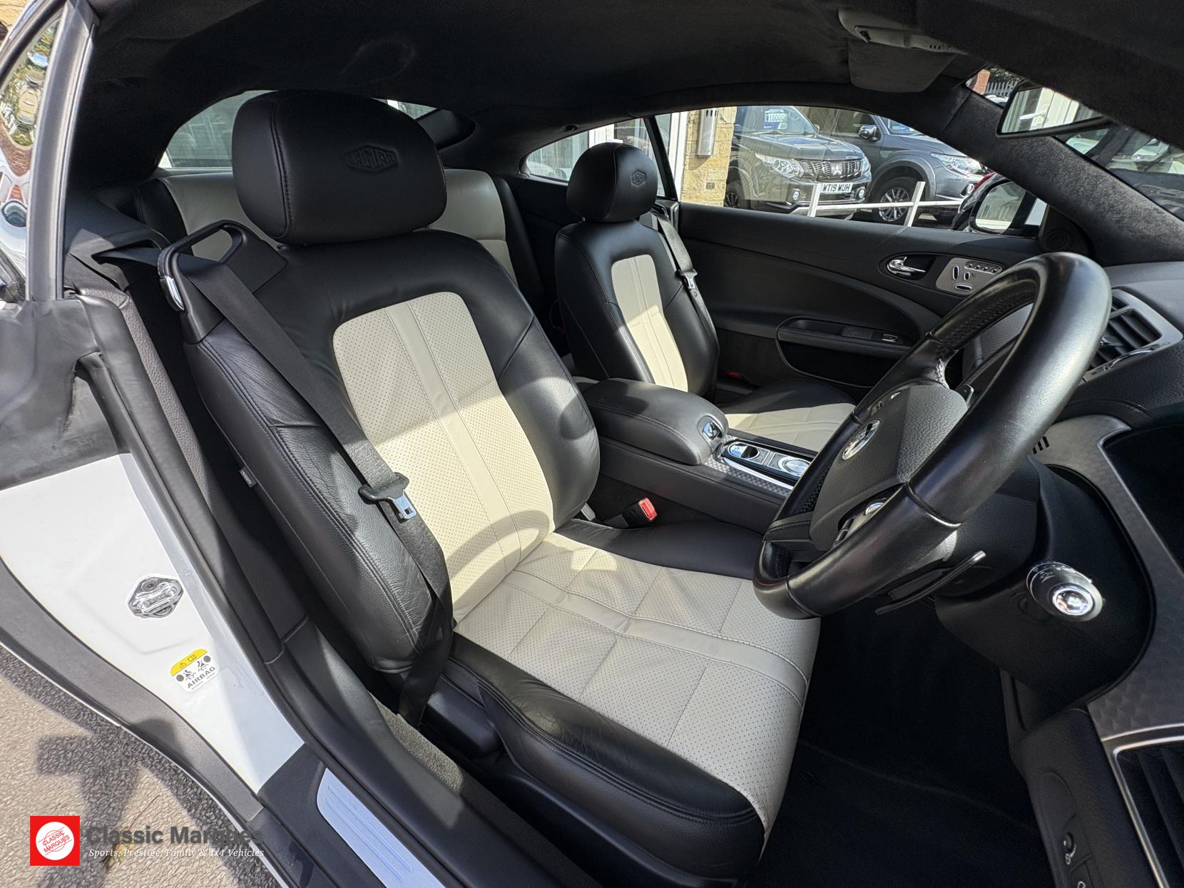 Jaguar XK 5.0 V8 Coupe 2dr Petrol Auto Euro 5 (385 ps)