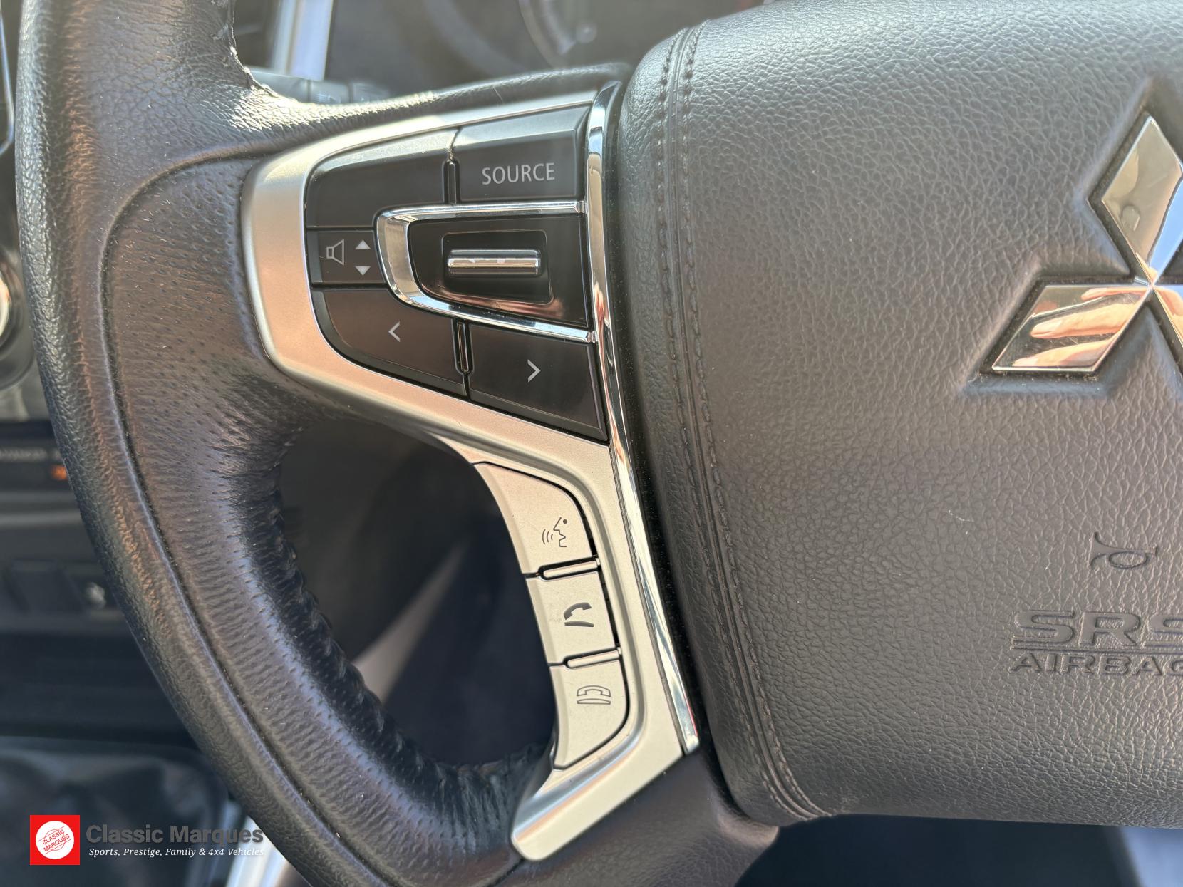 Mitsubishi L200 2.4 DI-D DC Barbarian Pickup Double Cab 4dr Diesel Manual 4WD Euro 6 (178 ps)