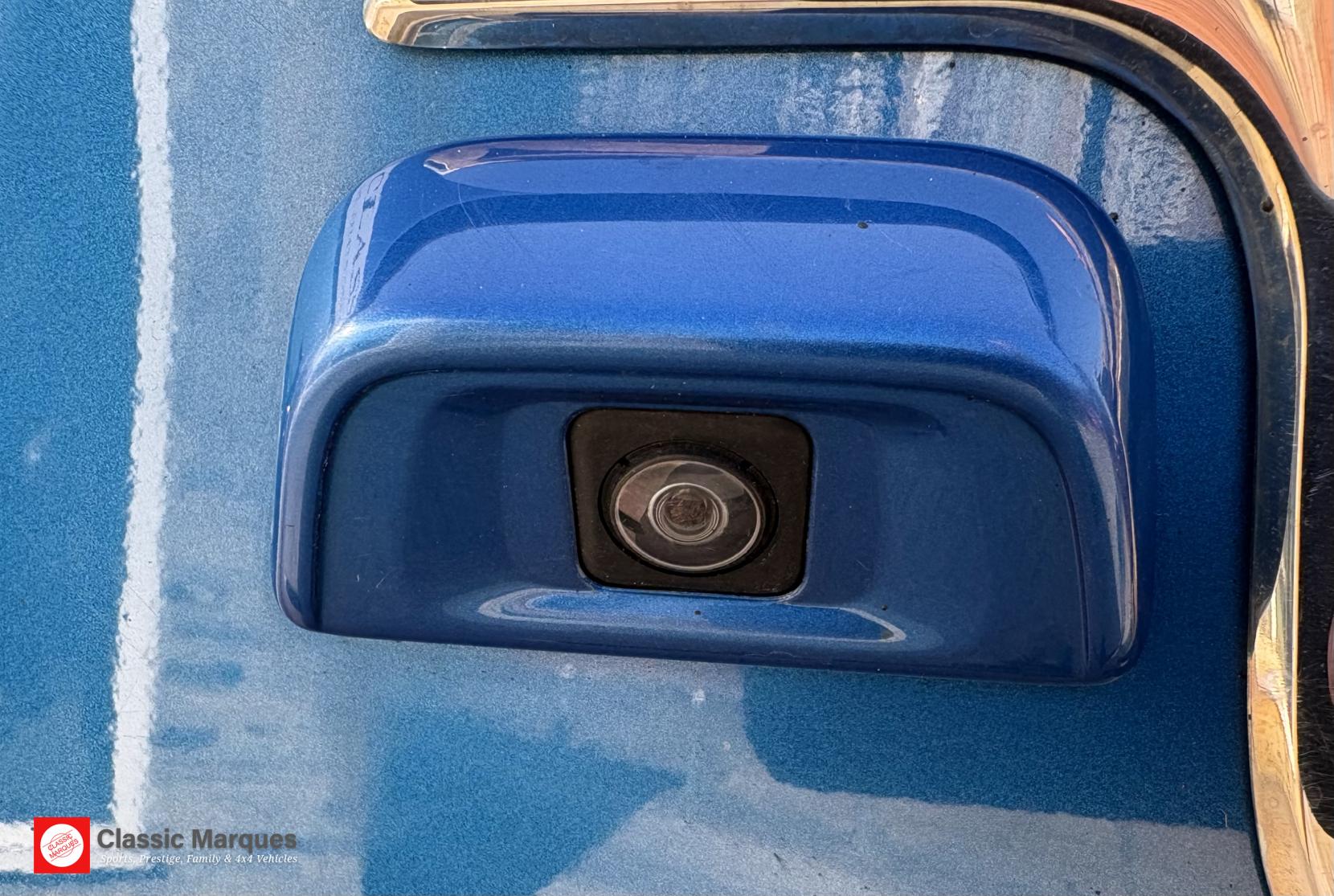 Mitsubishi L200 2.4 DI-D DC Barbarian Pickup Double Cab 4dr Diesel Manual 4WD Euro 6 (178 ps)