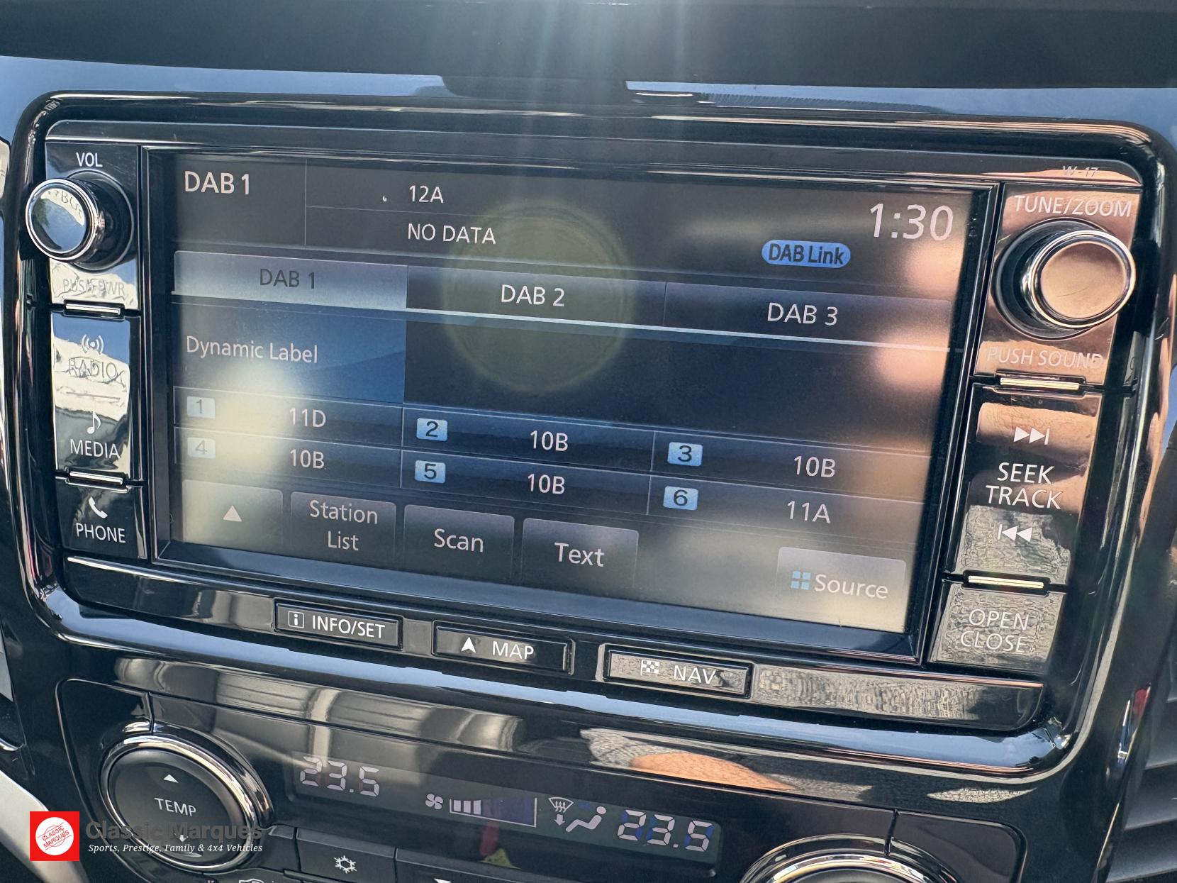 Mitsubishi L200 2.4 DI-D DC Barbarian Pickup Double Cab 4dr Diesel Manual 4WD Euro 6 (178 ps)