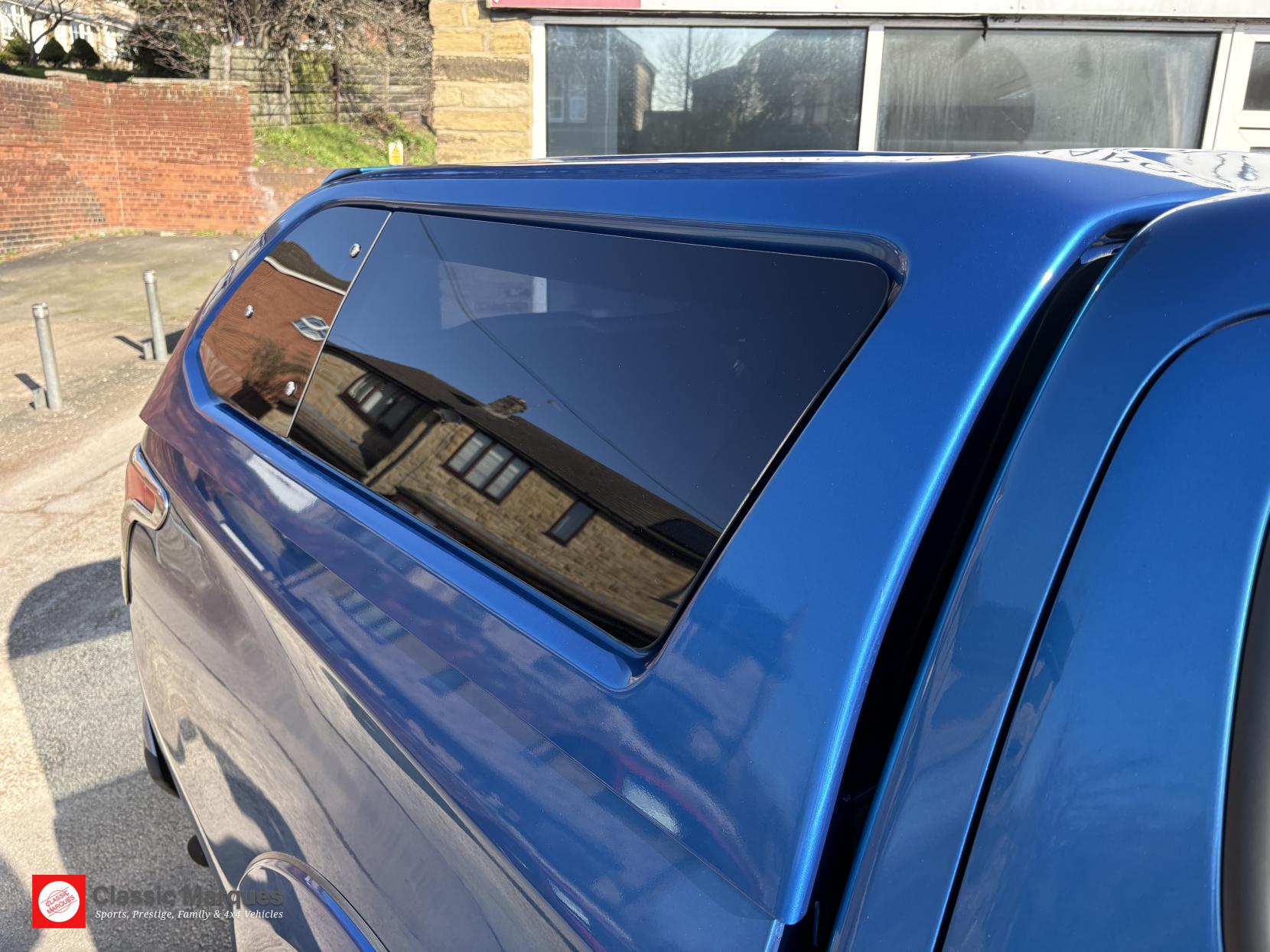 Mitsubishi L200 2.4 DI-D DC Barbarian Pickup Double Cab 4dr Diesel Manual 4WD Euro 6 (178 ps)