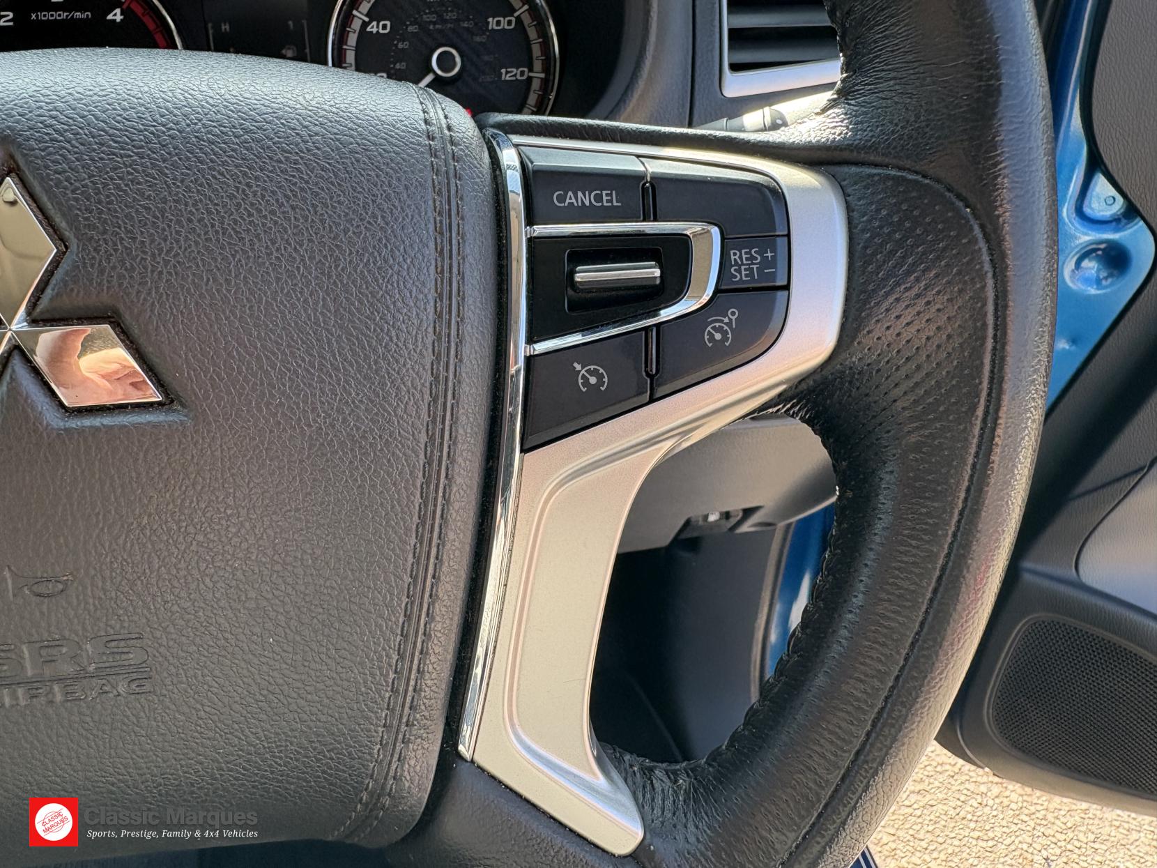 Mitsubishi L200 2.4 DI-D DC Barbarian Pickup Double Cab 4dr Diesel Manual 4WD Euro 6 (178 ps)