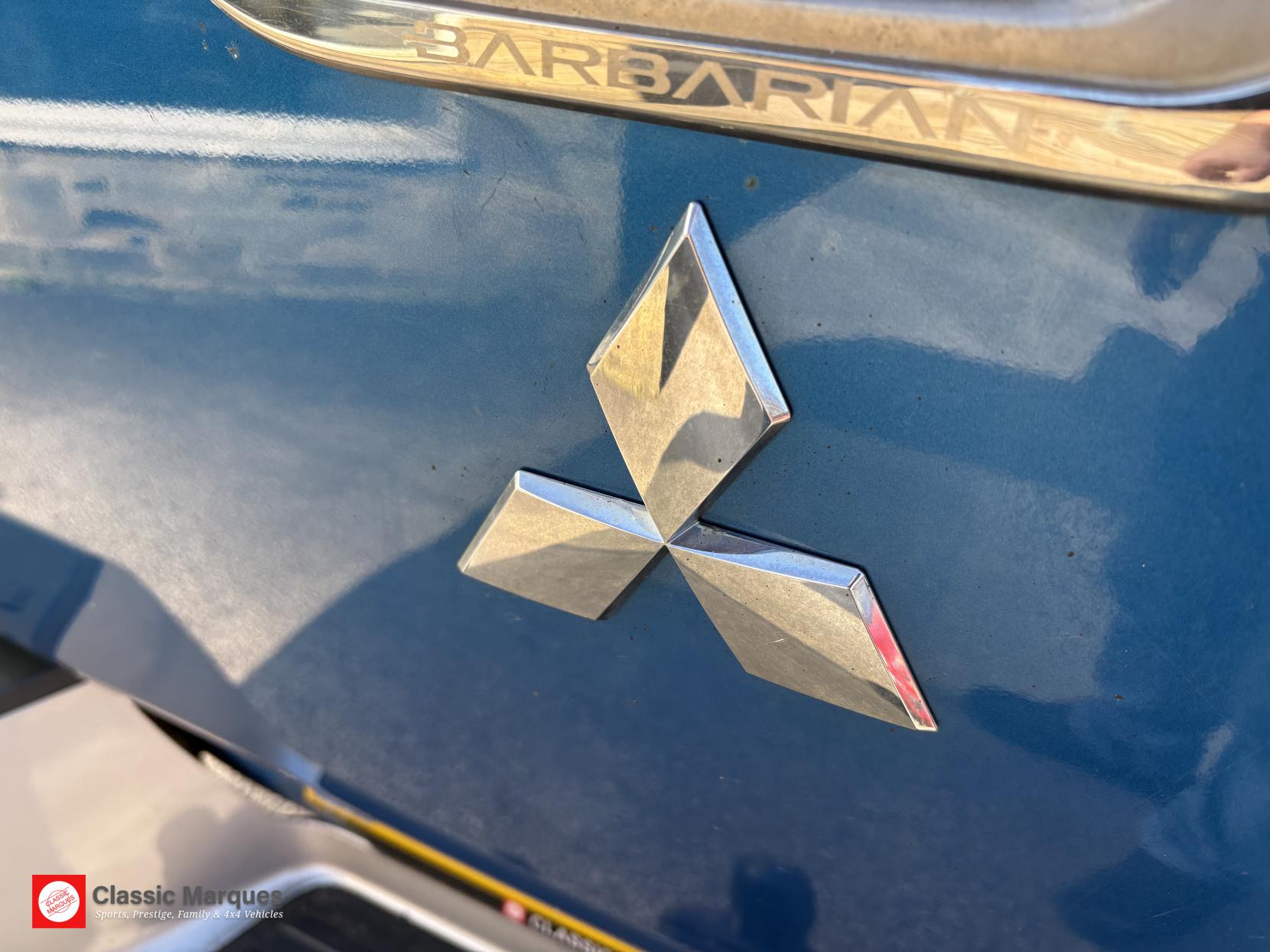 Mitsubishi L200 2.4 DI-D DC Barbarian Pickup Double Cab 4dr Diesel Manual 4WD Euro 6 (178 ps)