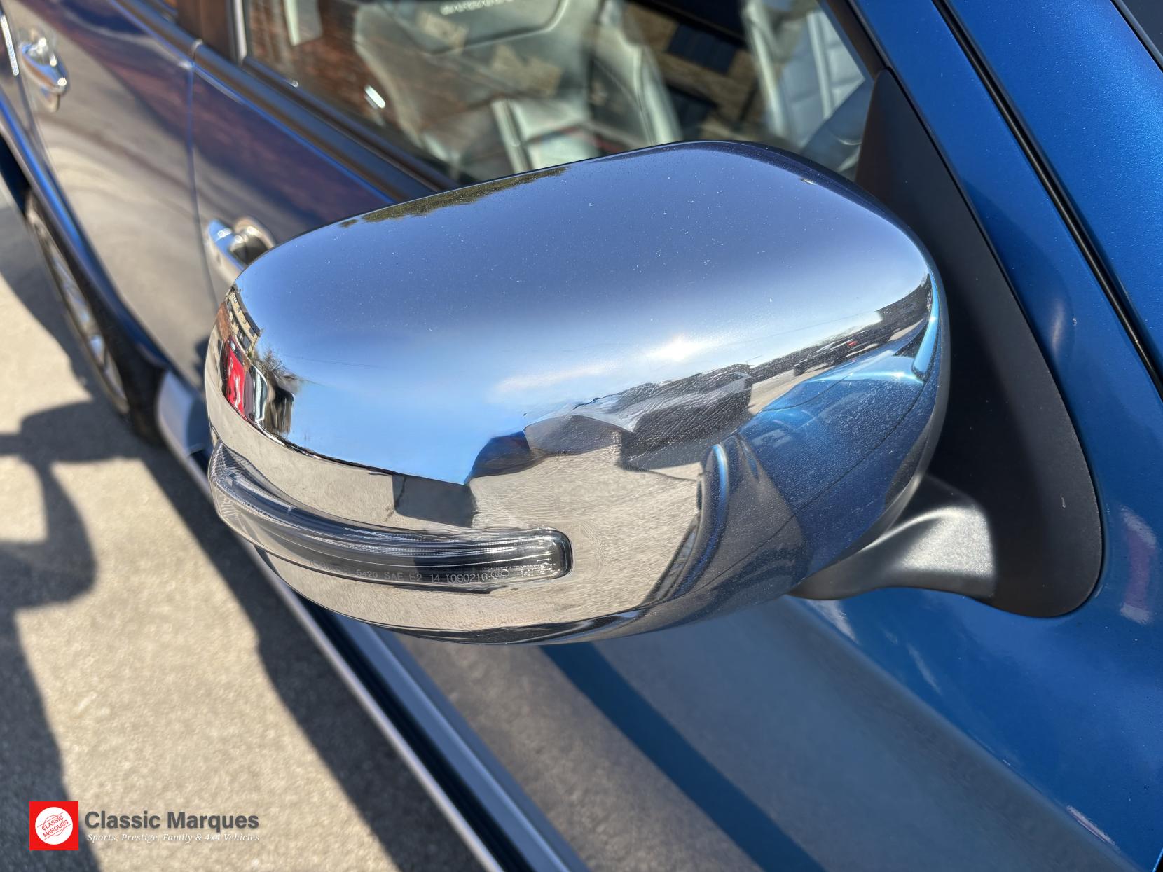 Mitsubishi L200 2.4 DI-D DC Barbarian Pickup Double Cab 4dr Diesel Manual 4WD Euro 6 (178 ps)