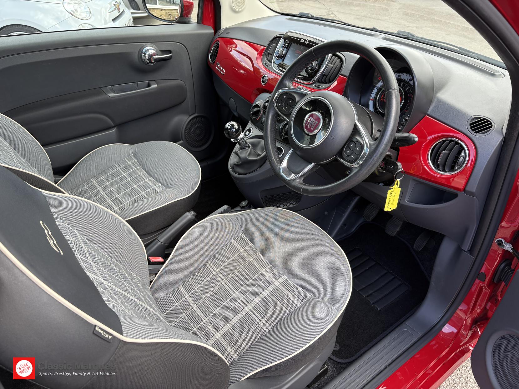Fiat 500 1.2 Lounge Hatchback 3dr Petrol Manual Euro 6 (s/s) (69 bhp)