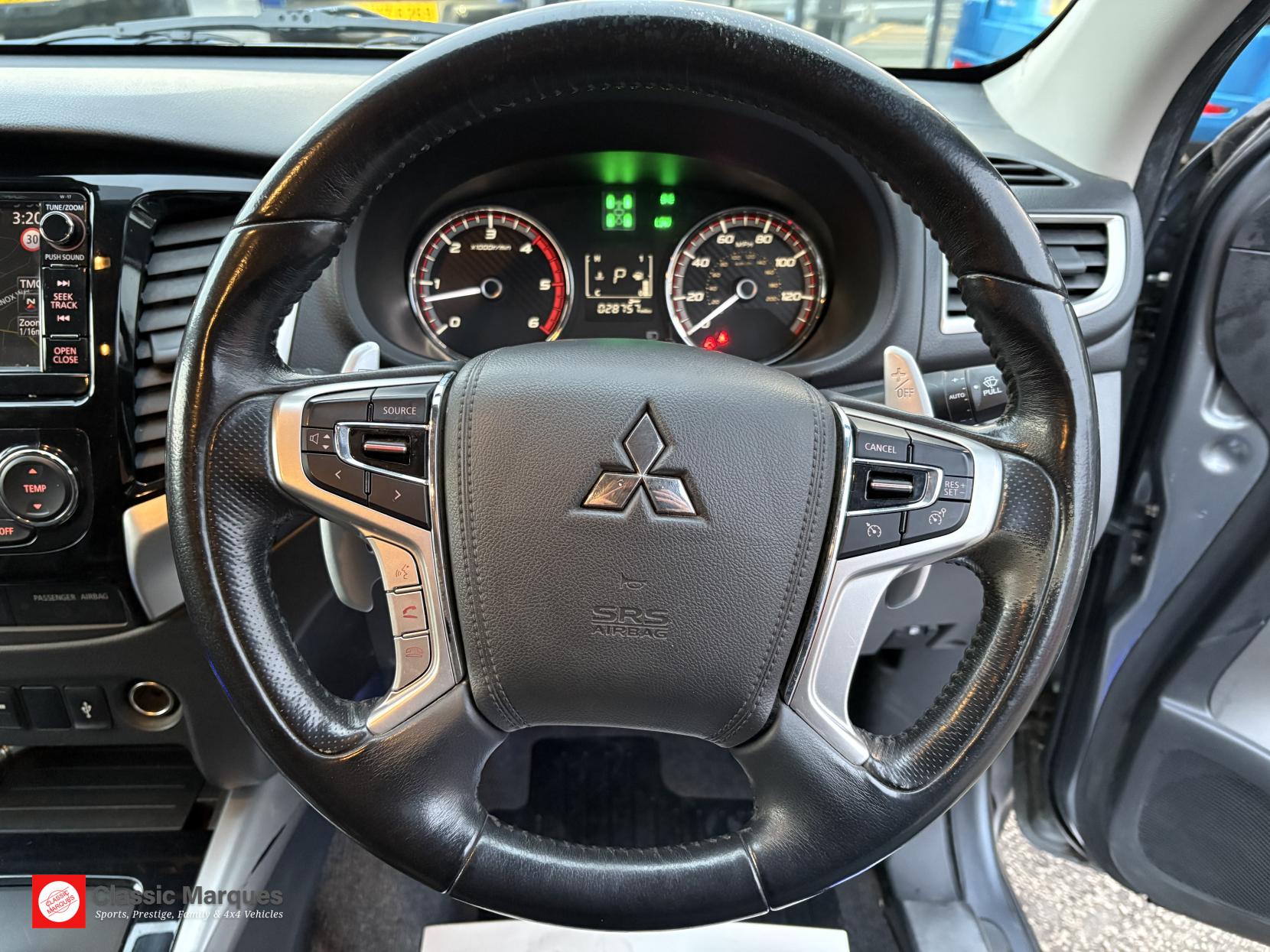 Mitsubishi L200 2.4 DI-D DC Barbarian Pickup Double Cab 4dr Diesel Auto 4WD Euro 6 (178 ps)