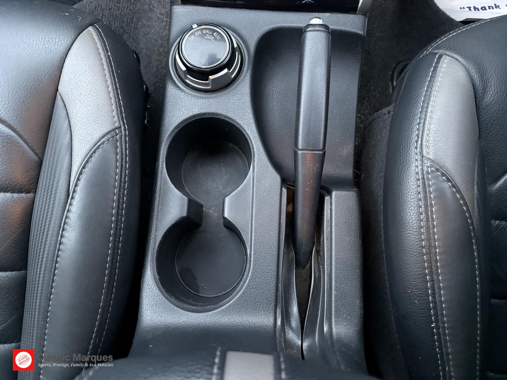 Mitsubishi L200 2.4 DI-D DC Barbarian Pickup Double Cab 4dr Diesel Auto 4WD Euro 6 (178 ps)