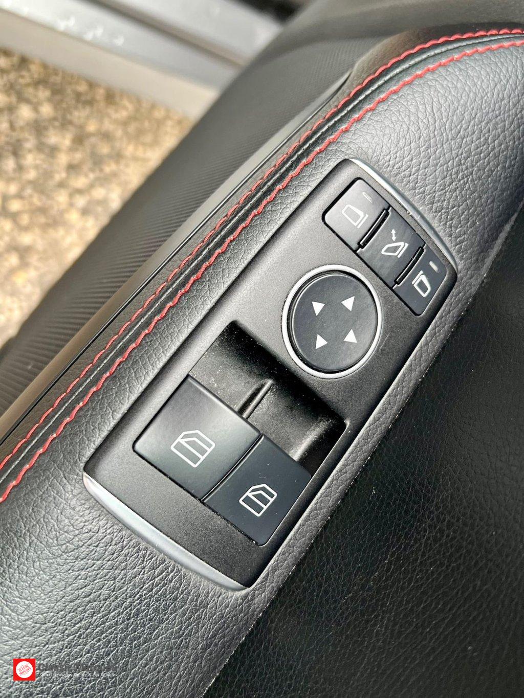 Mercedes-Benz SLK 1.8 SLK250 BlueEfficiency AMG Sport Convertible 2dr Petrol G-Tronic+ Euro 5 (s/s) (204 ps)