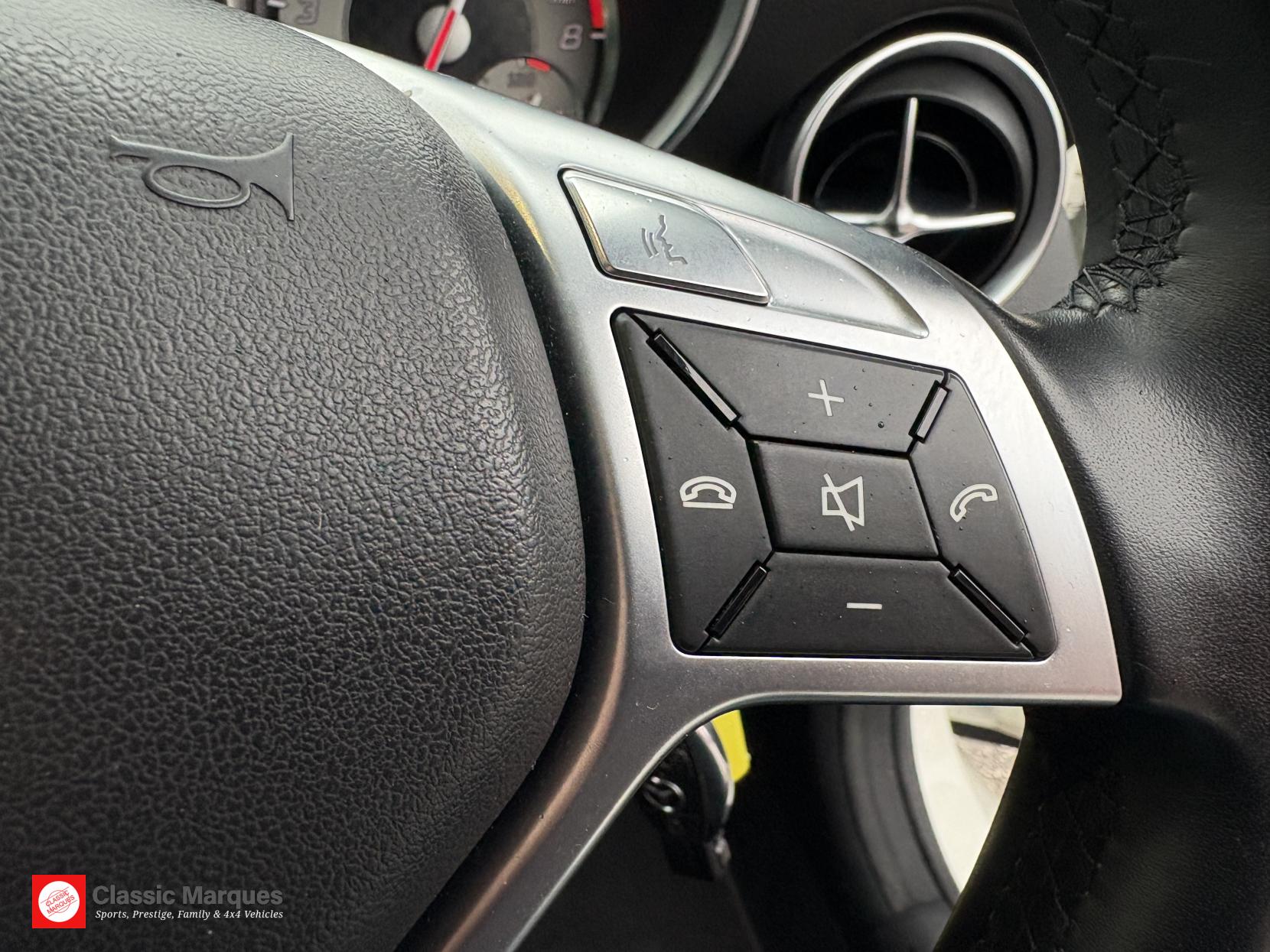 Mercedes-Benz SLK 1.8 SLK200 BlueEfficiency AMG Sport Convertible 2dr Petrol G-Tronic+ Euro 5 (s/s) (184 ps)