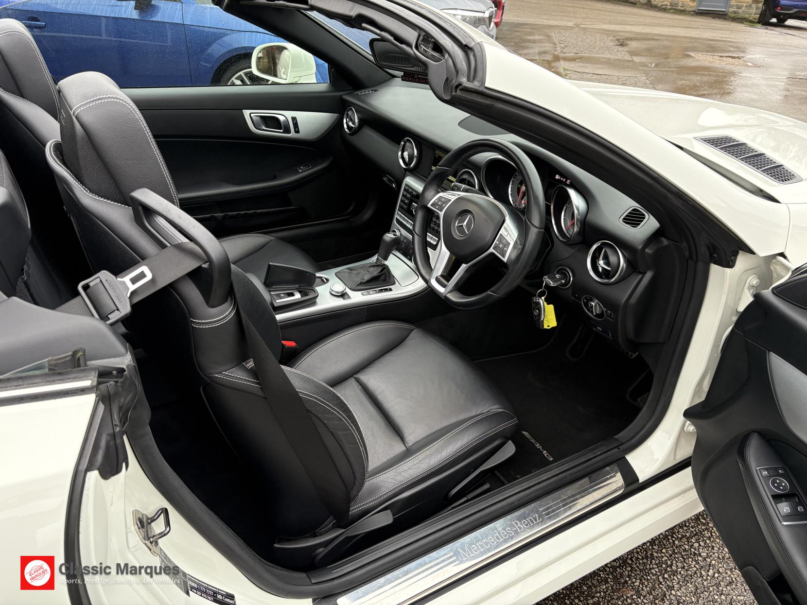 Mercedes-Benz SLK 1.8 SLK200 BlueEfficiency AMG Sport Convertible 2dr Petrol G-Tronic+ Euro 5 (s/s) (184 ps)