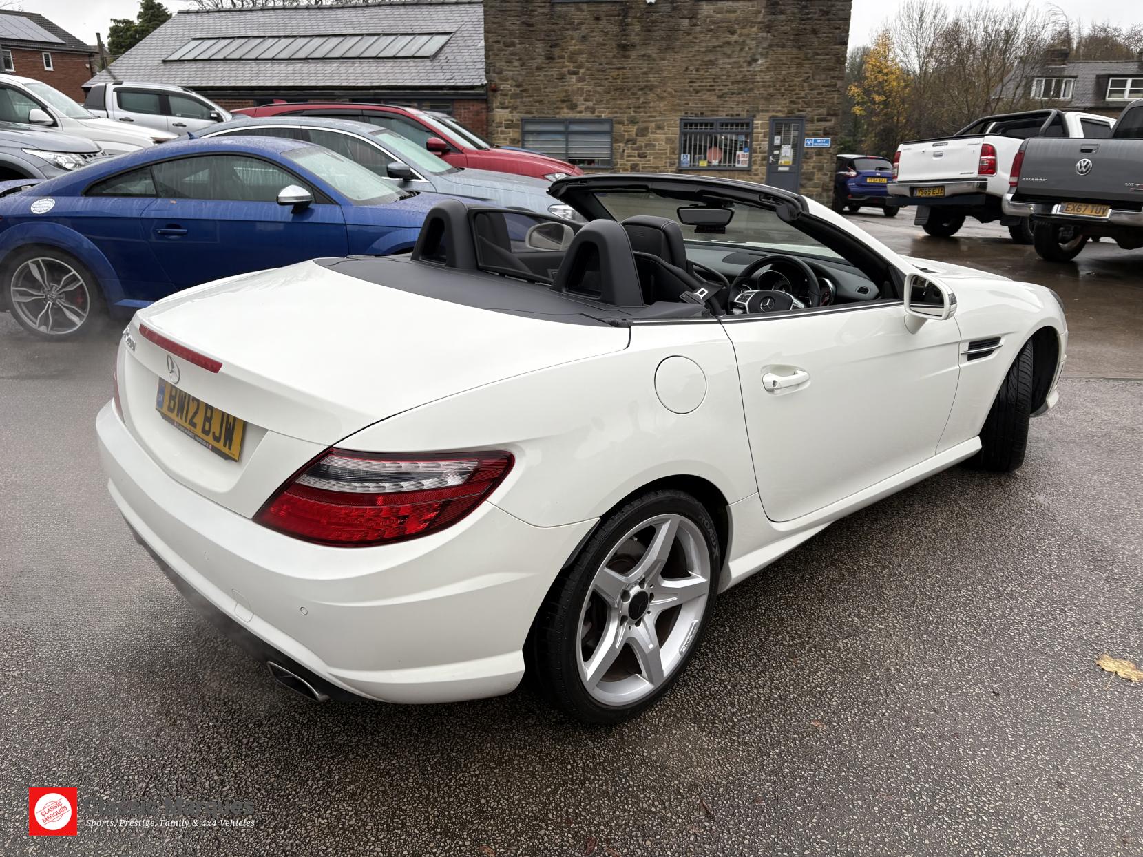 Mercedes-Benz SLK 1.8 SLK200 BlueEfficiency AMG Sport Convertible 2dr Petrol G-Tronic+ Euro 5 (s/s) (184 ps)