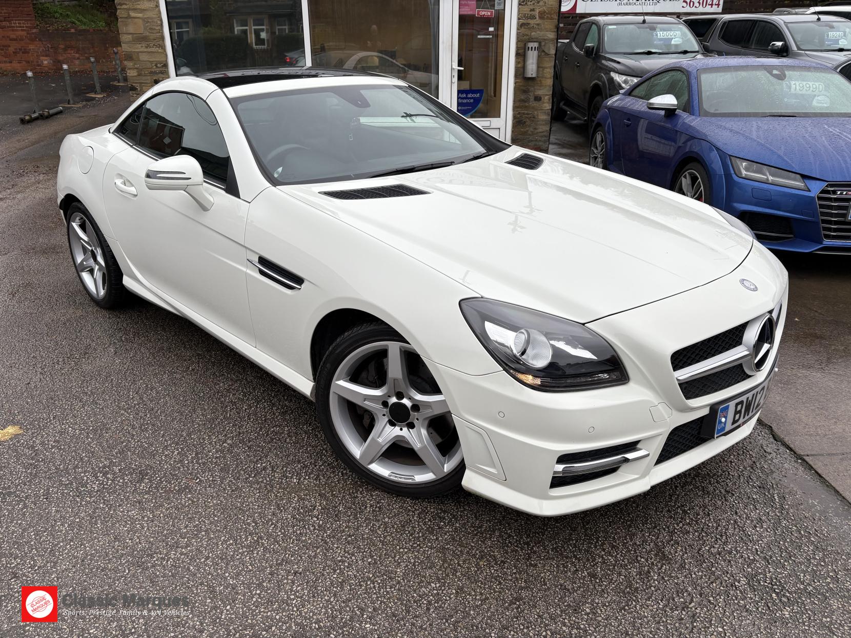 Mercedes-Benz SLK 1.8 SLK200 BlueEfficiency AMG Sport Convertible 2dr Petrol G-Tronic+ Euro 5 (s/s) (184 ps)