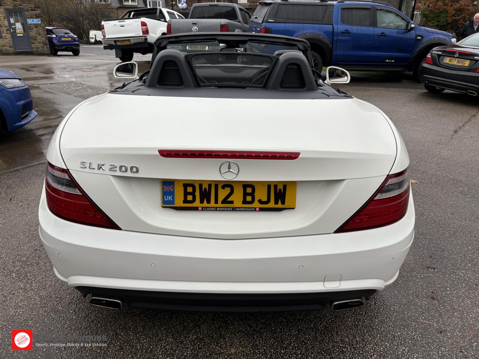 Mercedes-Benz SLK 1.8 SLK200 BlueEfficiency AMG Sport Convertible 2dr Petrol G-Tronic+ Euro 5 (s/s) (184 ps)