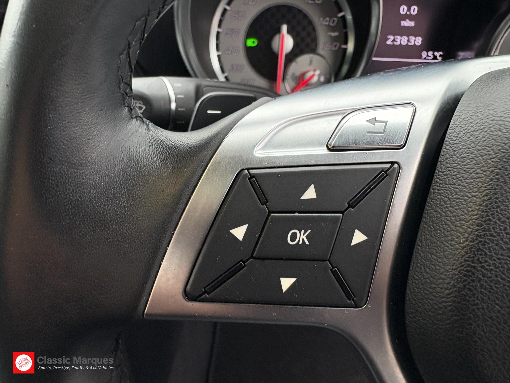 Mercedes-Benz SLK 1.8 SLK200 BlueEfficiency AMG Sport Convertible 2dr Petrol G-Tronic+ Euro 5 (s/s) (184 ps)