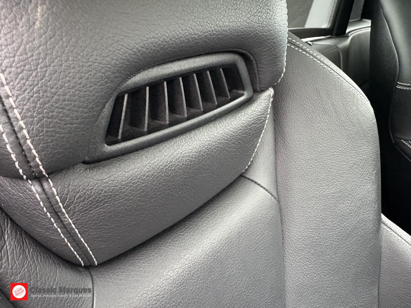 Mercedes-Benz SLK 1.8 SLK200 BlueEfficiency AMG Sport Convertible 2dr Petrol G-Tronic+ Euro 5 (s/s) (184 ps)