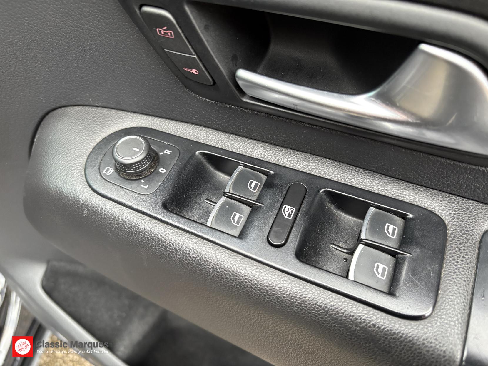 Volkswagen Amarok 3.0 TDI V6 BlueMotion Tech Highline Pickup Double Cab 4dr Diesel Auto 4Motion Euro 6 (s/s) (224 ps)