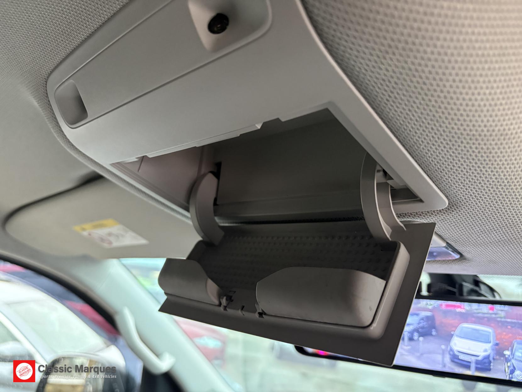 Volkswagen Amarok 3.0 TDI V6 BlueMotion Tech Highline Pickup Double Cab 4dr Diesel Auto 4Motion Euro 6 (s/s) (224 ps)