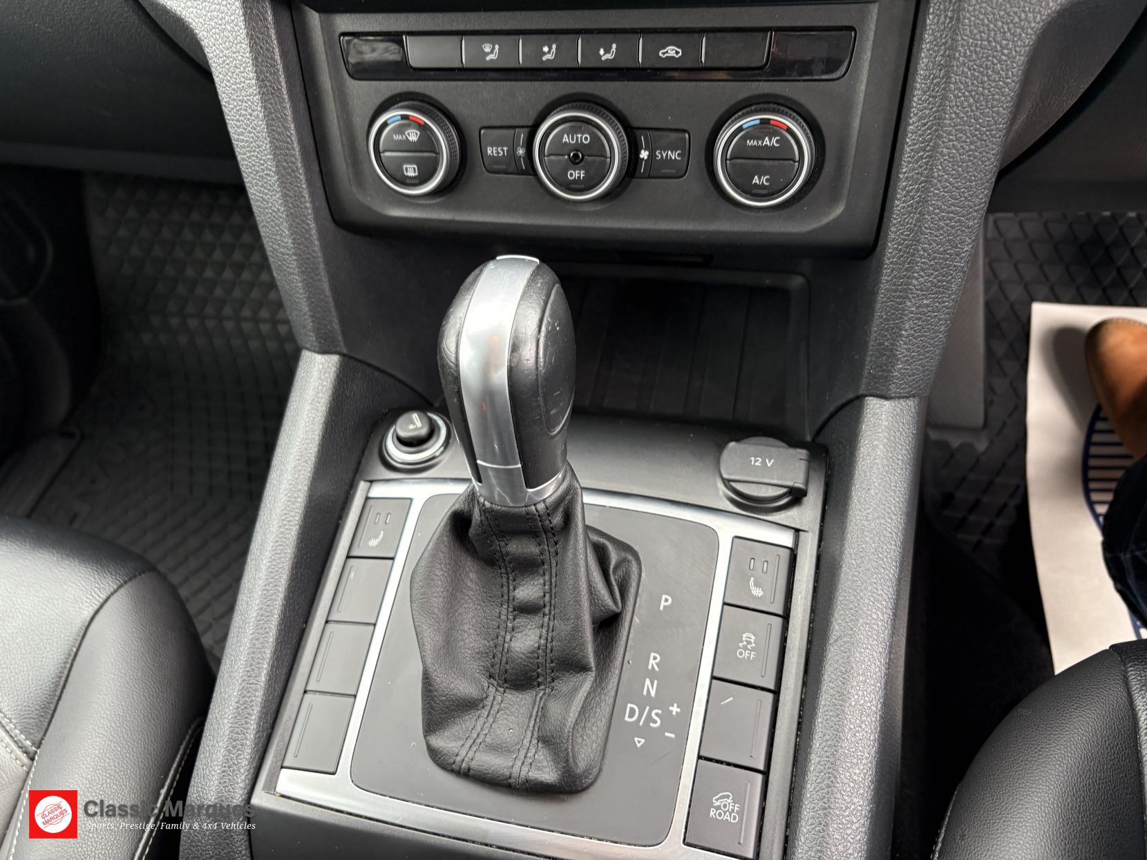 Volkswagen Amarok 3.0 TDI V6 BlueMotion Tech Highline Pickup Double Cab 4dr Diesel Auto 4Motion Euro 6 (s/s) (224 ps)