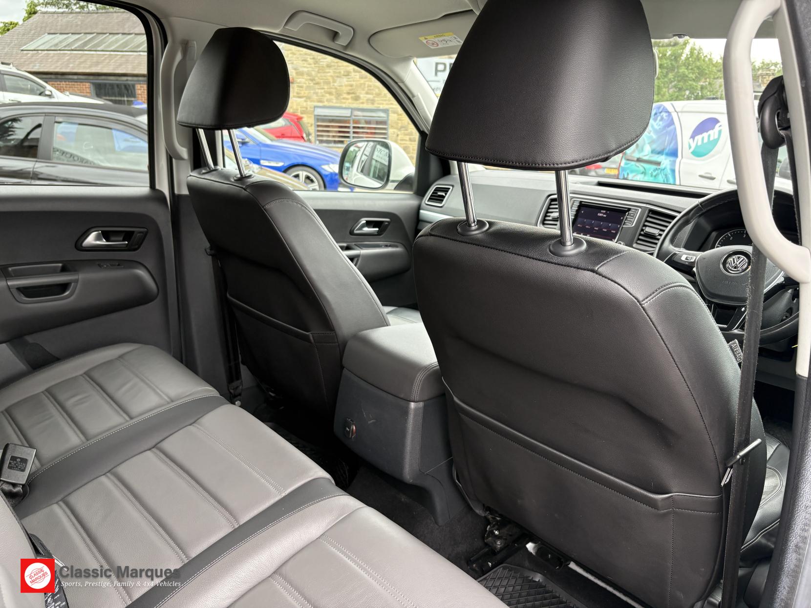 Volkswagen Amarok 3.0 TDI V6 BlueMotion Tech Highline Pickup Double Cab 4dr Diesel Auto 4Motion Euro 6 (s/s) (224 ps)