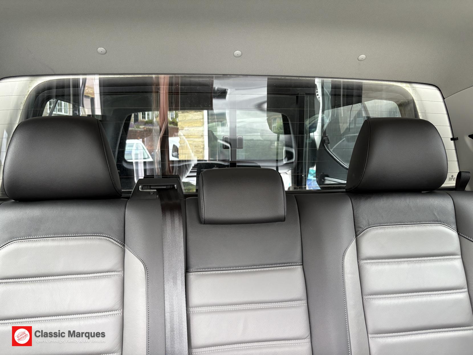 Volkswagen Amarok 3.0 TDI V6 BlueMotion Tech Highline Pickup Double Cab 4dr Diesel Auto 4Motion Euro 6 (s/s) (224 ps)