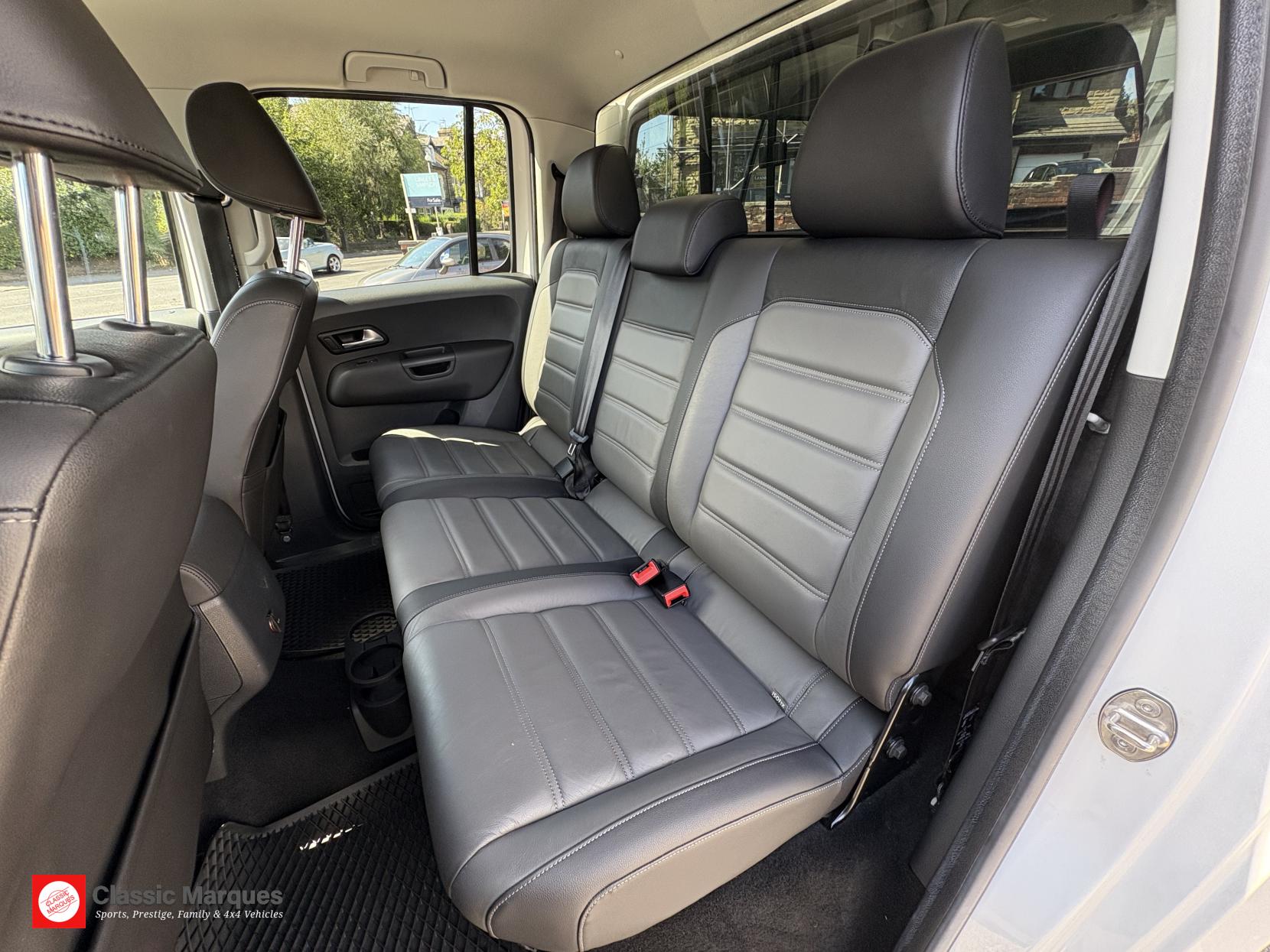Volkswagen Amarok 3.0 TDI V6 BlueMotion Tech Highline Pickup Double Cab 4dr Diesel Auto 4Motion Euro 6 (s/s) (224 ps)