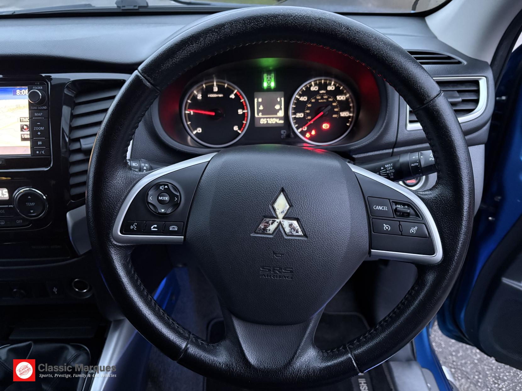 Mitsubishi L200 2.4 DI-D DC Barbarian Pickup Double Cab 4dr Diesel Manual 4WD Euro 5 (178 ps)