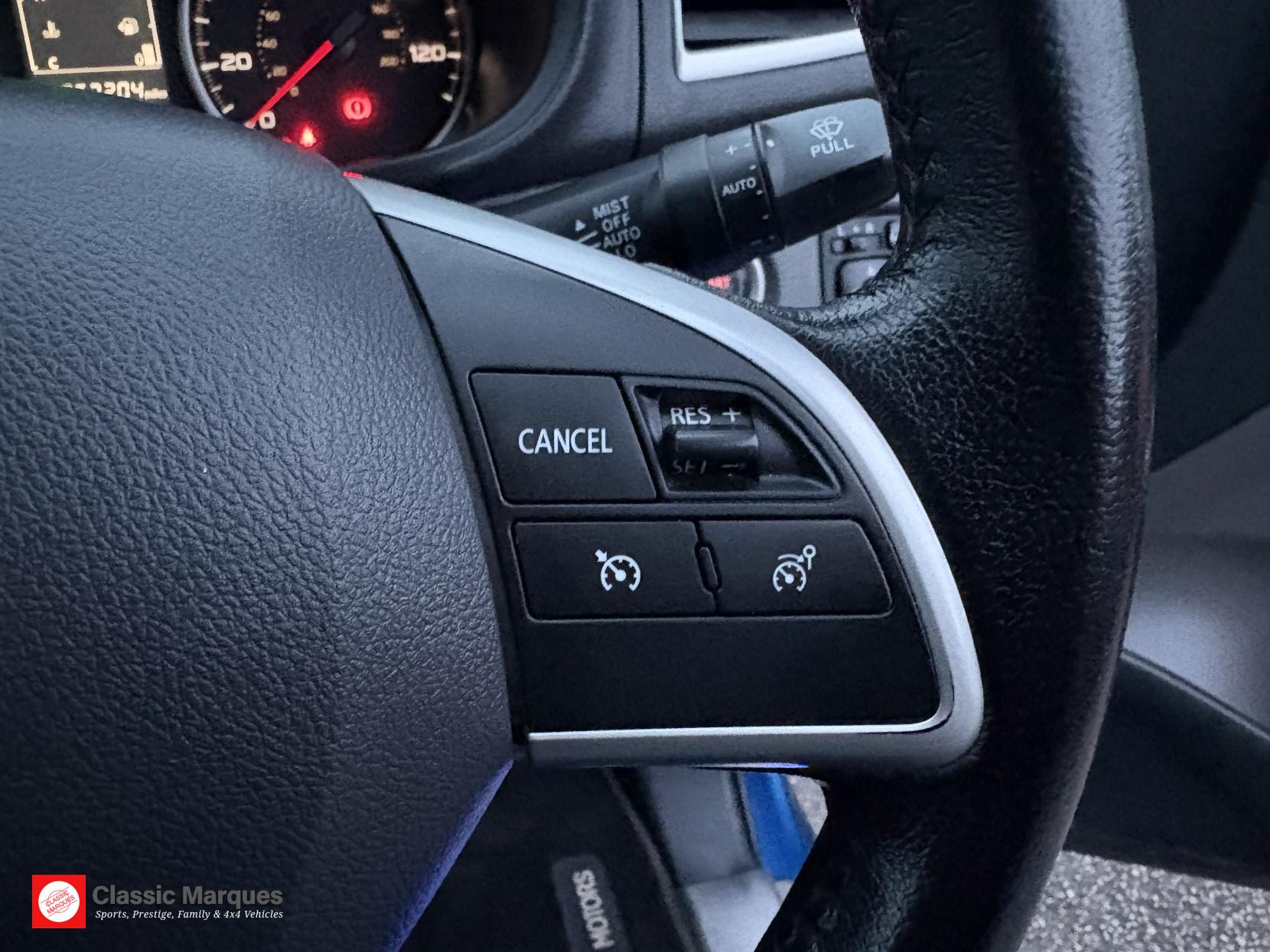 Mitsubishi L200 2.4 DI-D DC Barbarian Pickup Double Cab 4dr Diesel Manual 4WD Euro 5 (178 ps)