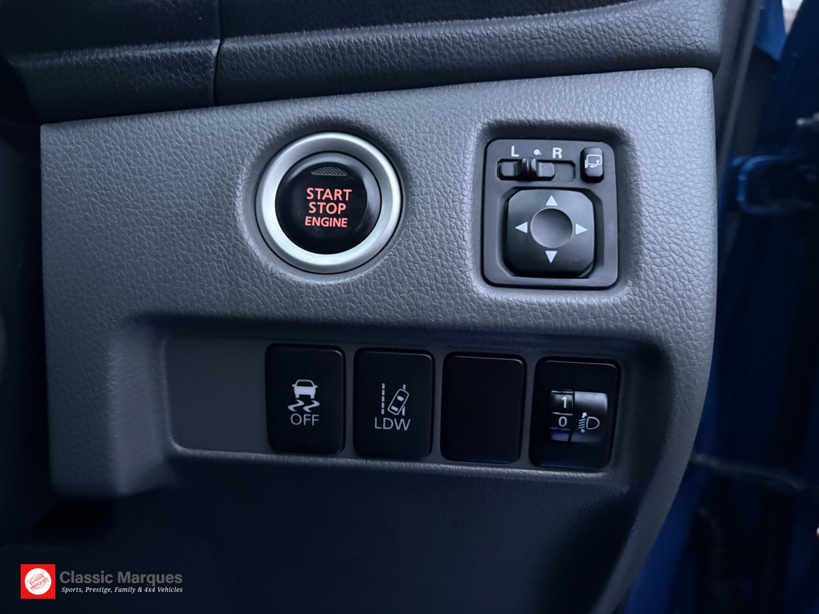 Mitsubishi L200 2.4 DI-D DC Barbarian Pickup Double Cab 4dr Diesel Manual 4WD Euro 5 (178 ps)