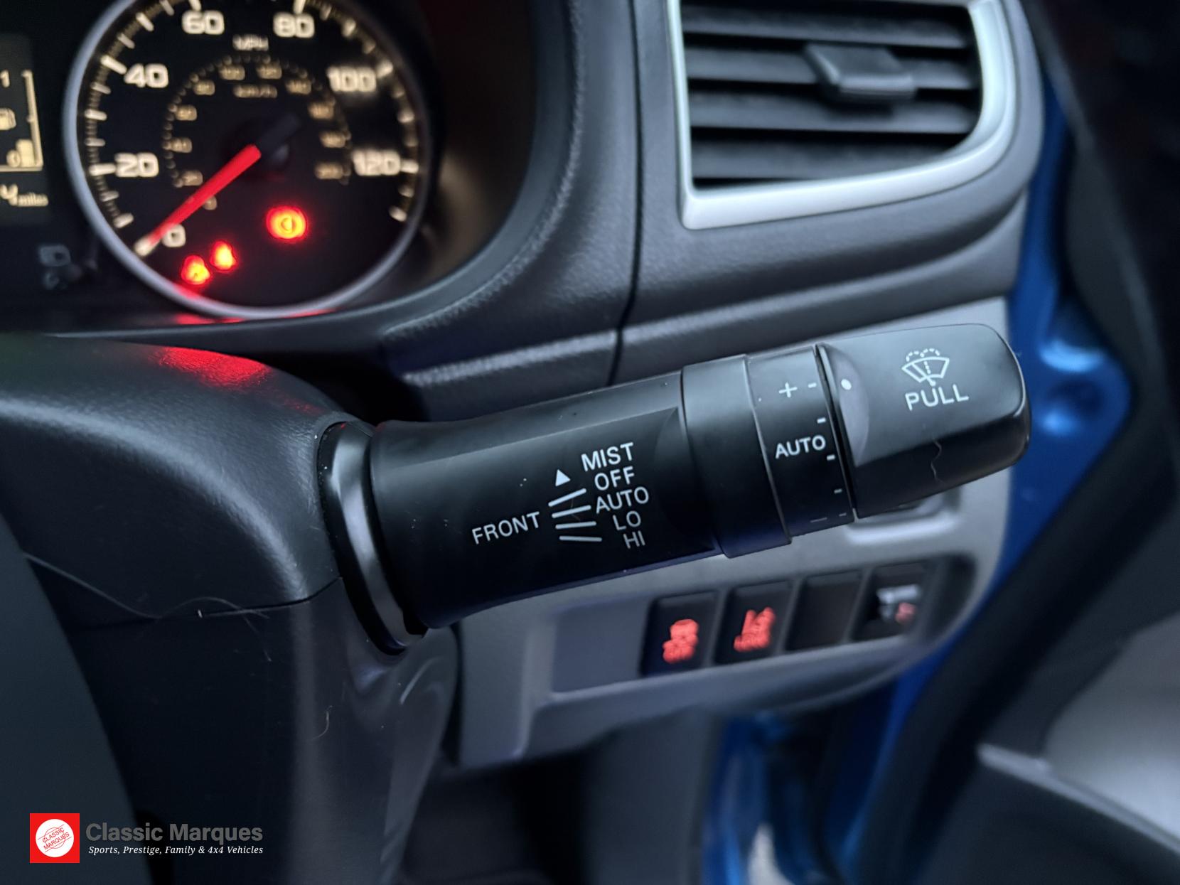 Mitsubishi L200 2.4 DI-D DC Barbarian Pickup Double Cab 4dr Diesel Manual 4WD Euro 5 (178 ps)