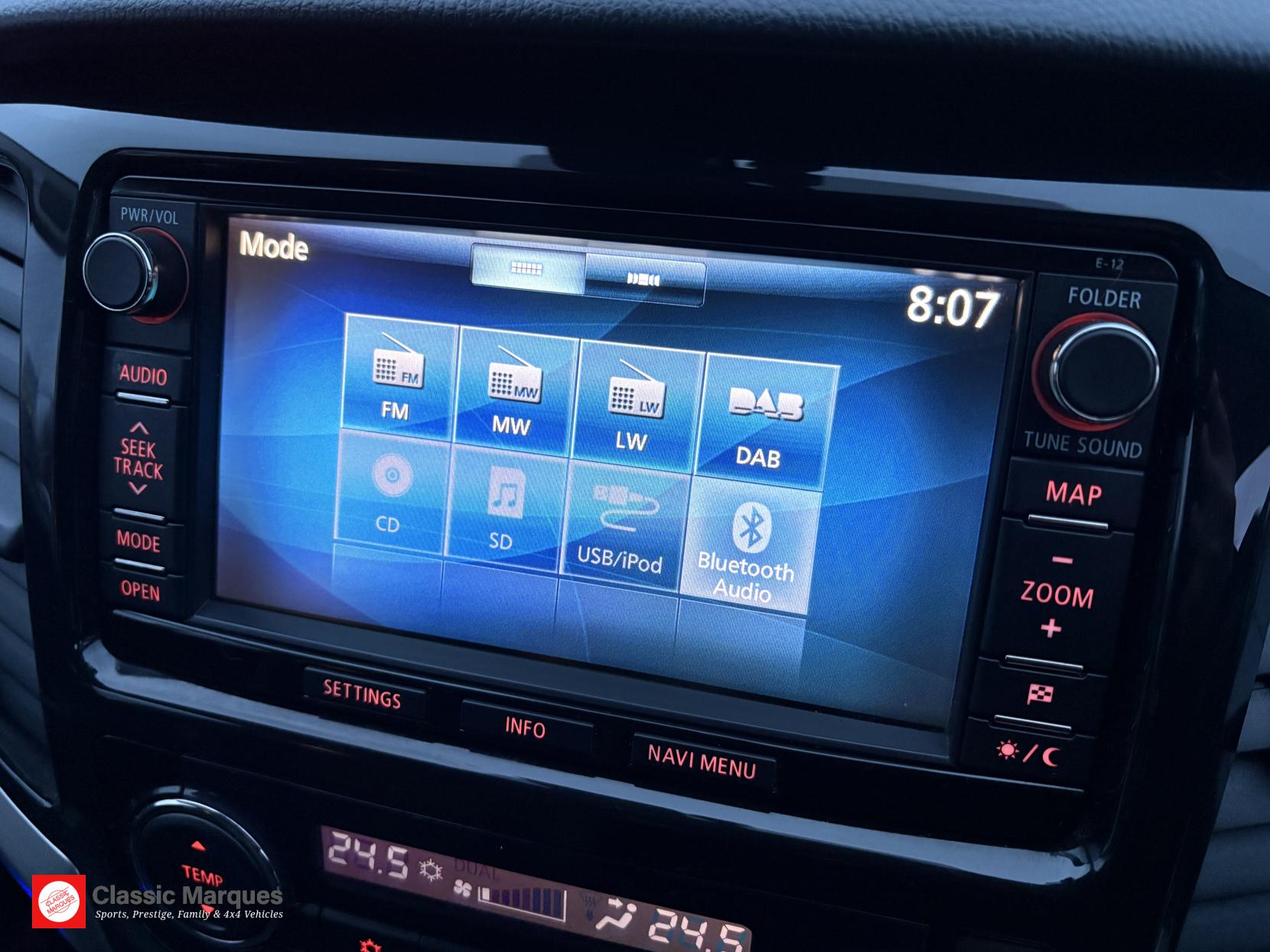 Mitsubishi L200 2.4 DI-D DC Barbarian Pickup Double Cab 4dr Diesel Manual 4WD Euro 5 (178 ps)