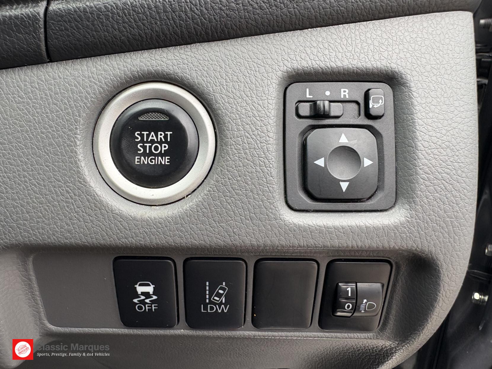 Mitsubishi L200 2.4 DI-D DC Barbarian Pickup Double Cab 4dr Diesel Auto 4WD Euro 6 (178 ps)