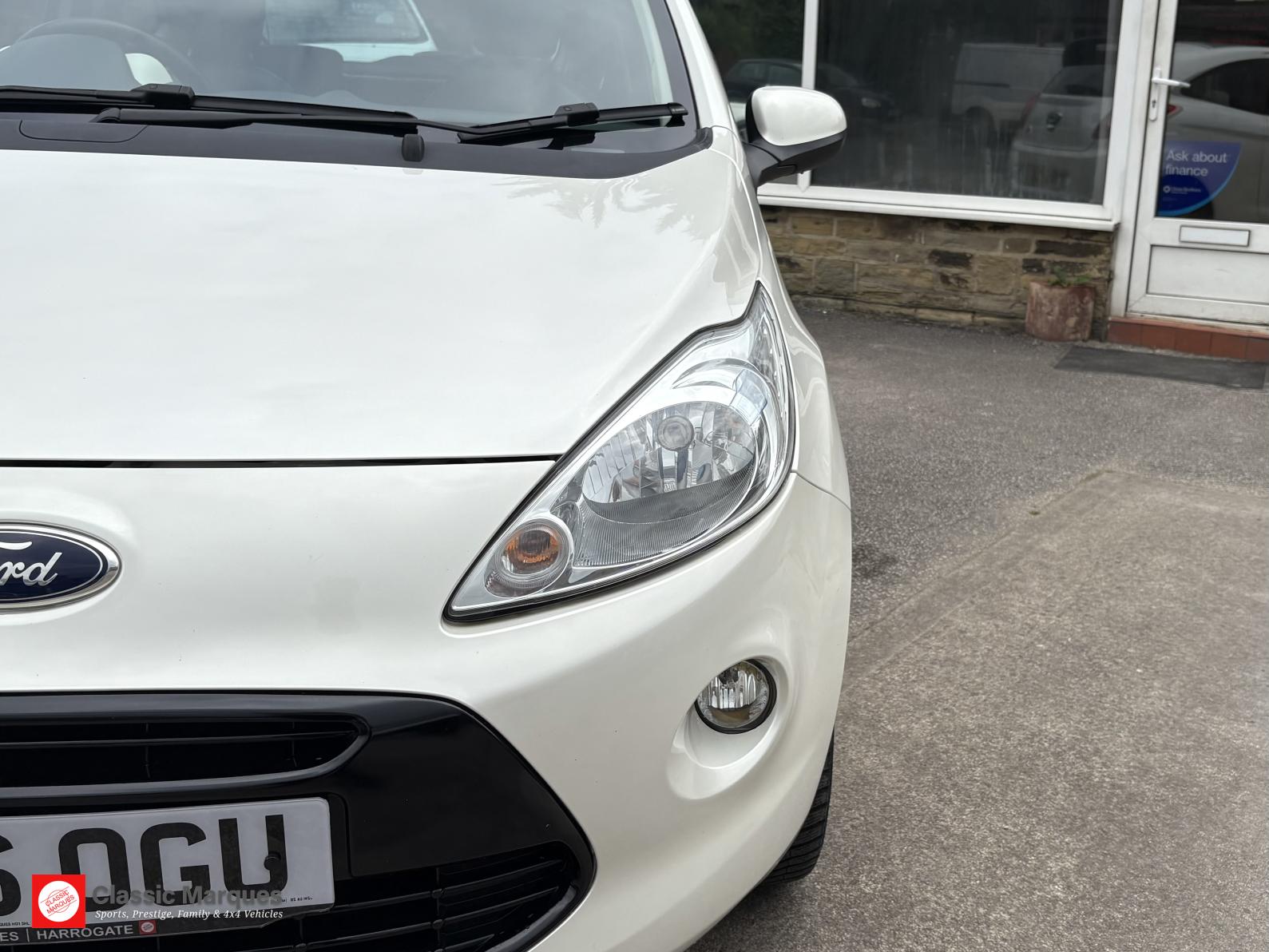 Ford Ka 1.2 Titanium Hatchback 3dr Petrol Manual Euro 5 (69 ps)