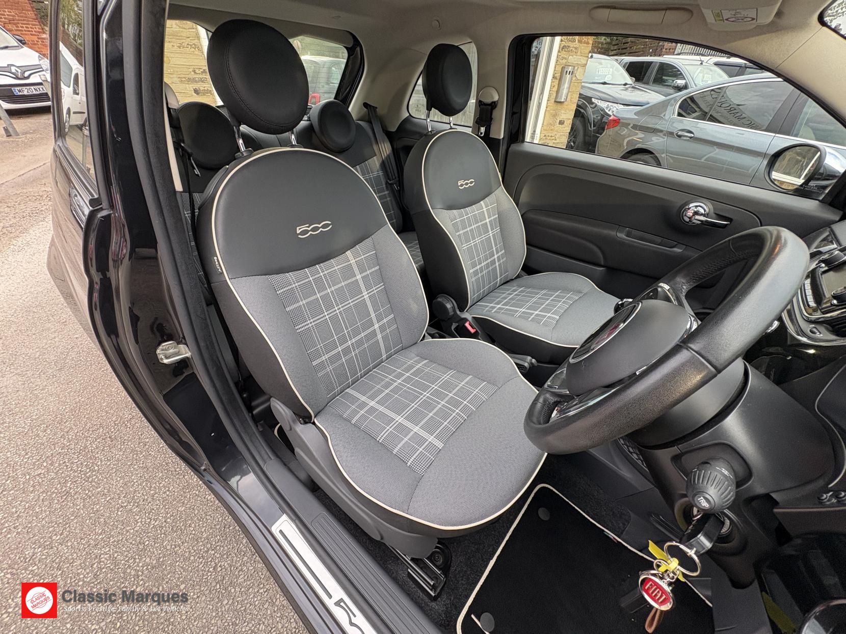 Fiat 500 1.2 Lounge Hatchback 3dr Petrol Manual Euro 6 (s/s) (69 bhp)